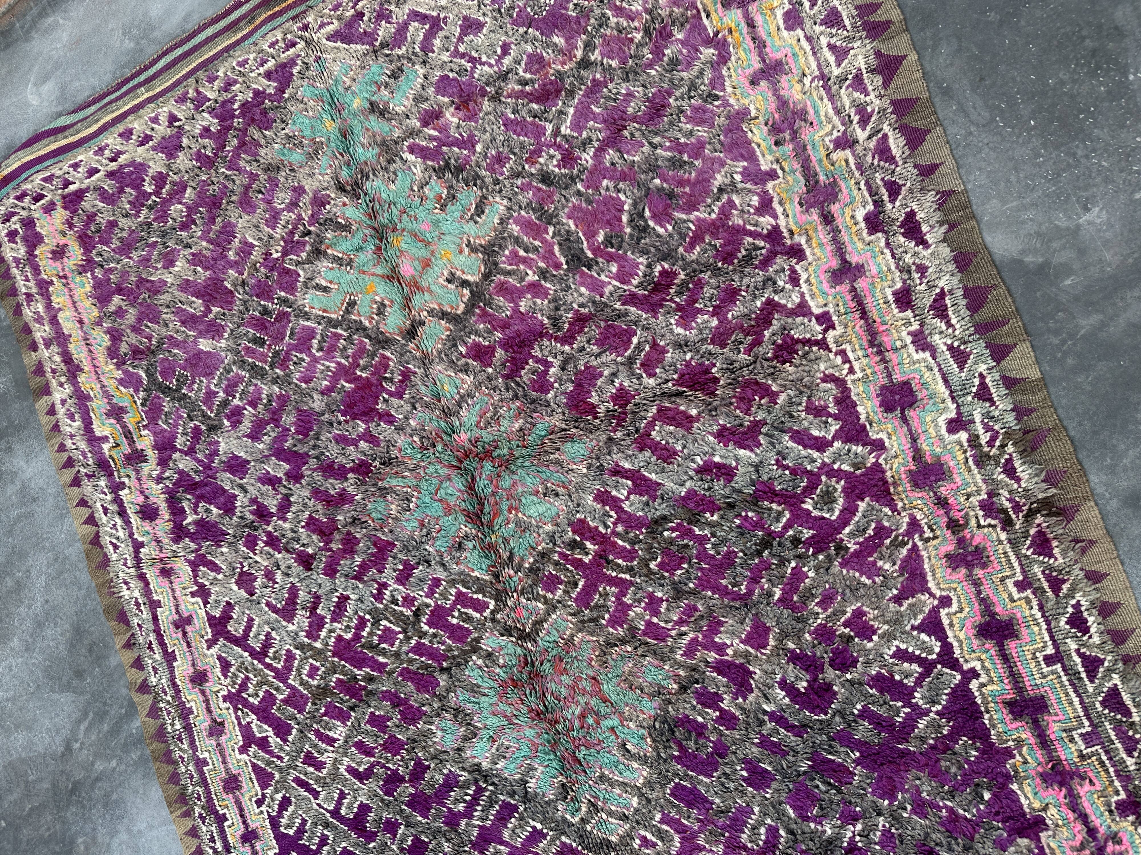 Moroccan carpet - 204 x 460 cm