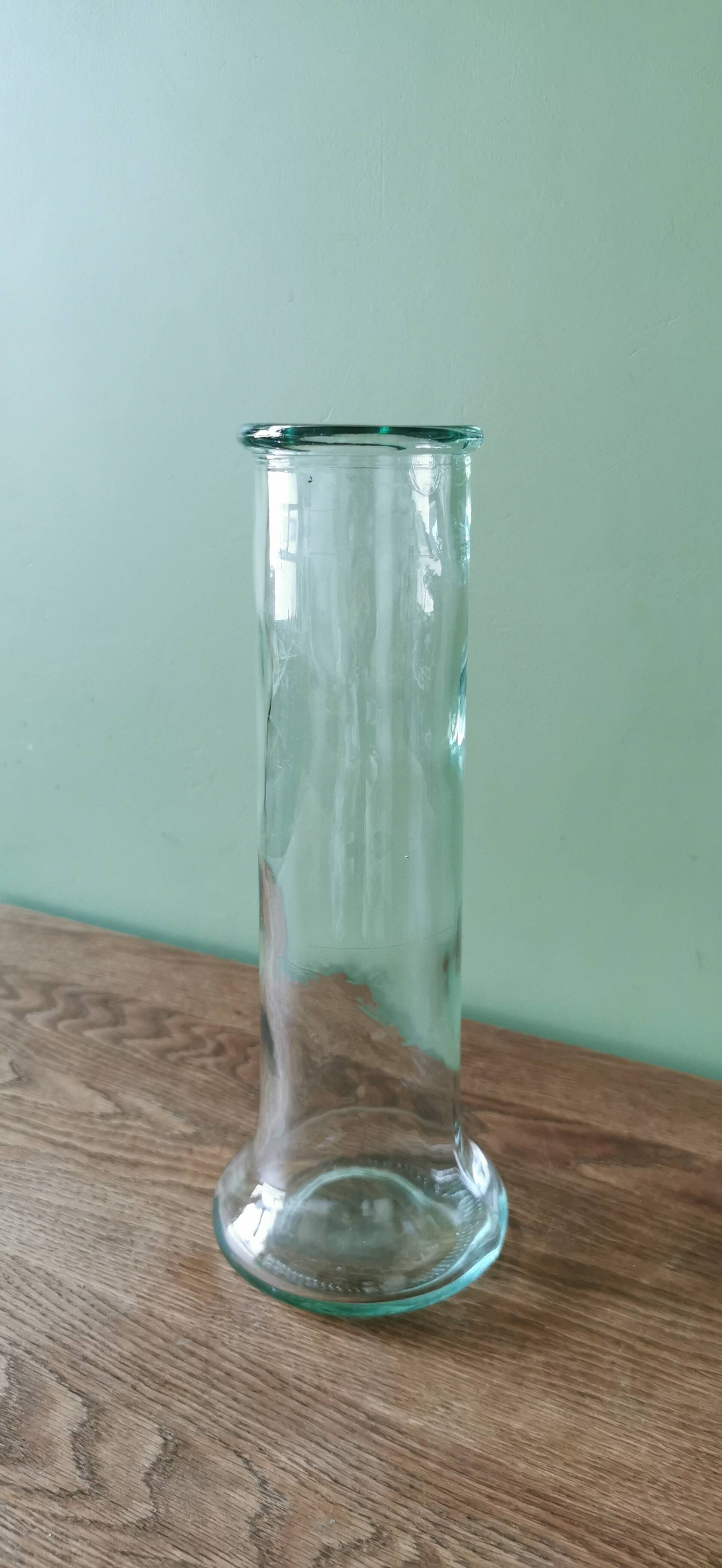 Elephant foot vase