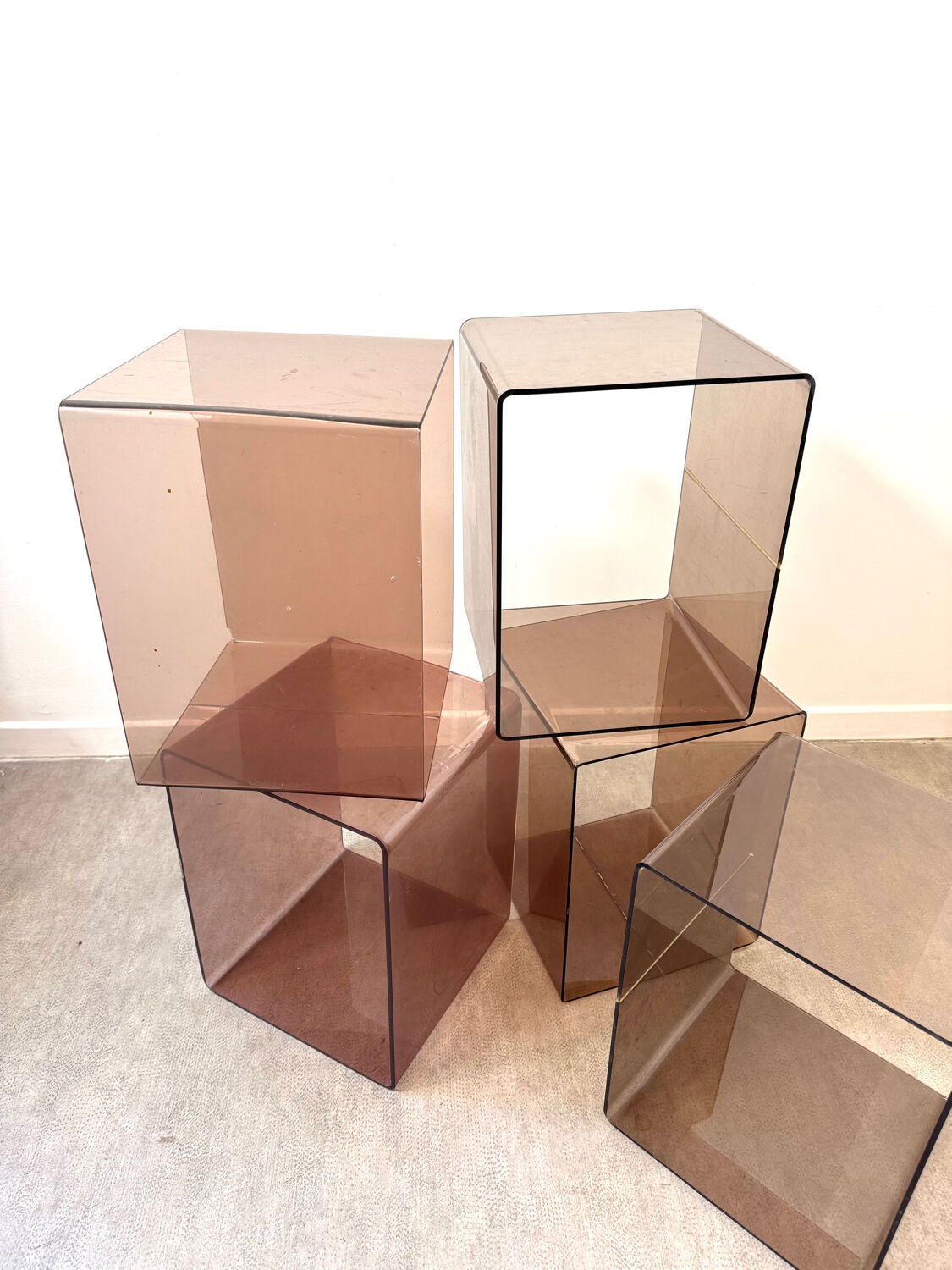 Set of 5 smoked Plexiglas lockers