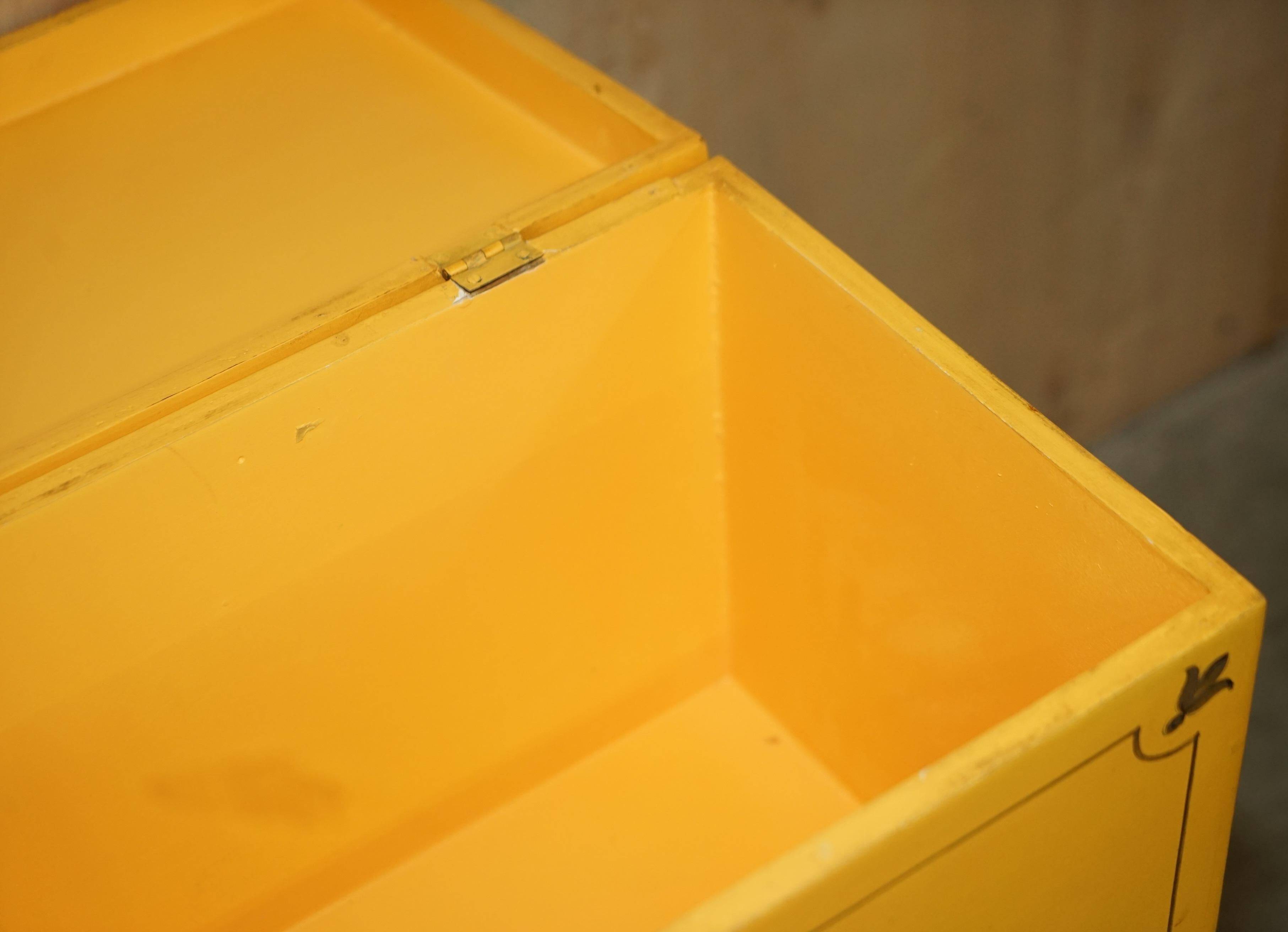 Antique Japanese commode hand-painted and lacquered.