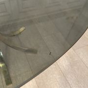 Table basse laiton et verre fumé, 1970s