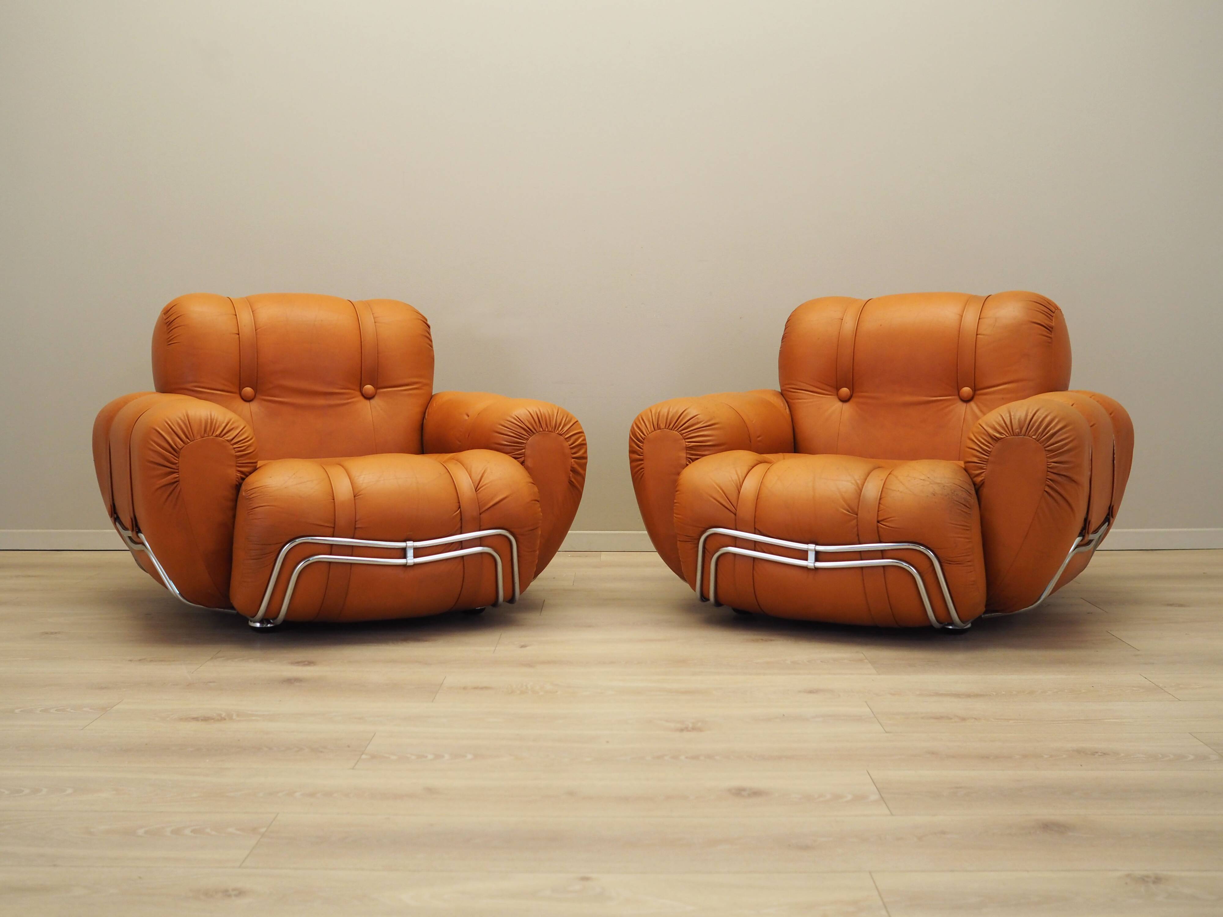 Set of orange armchairs, Space Age design, 1960s, production: Italy