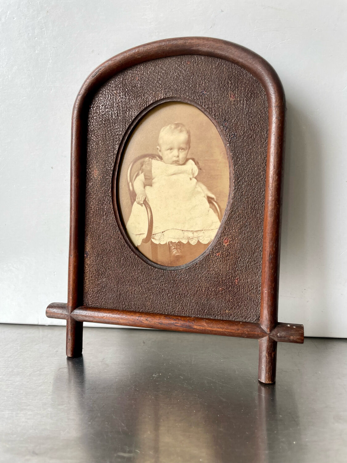 Antique Frame carved wood measurements 22 cm x 18 cm