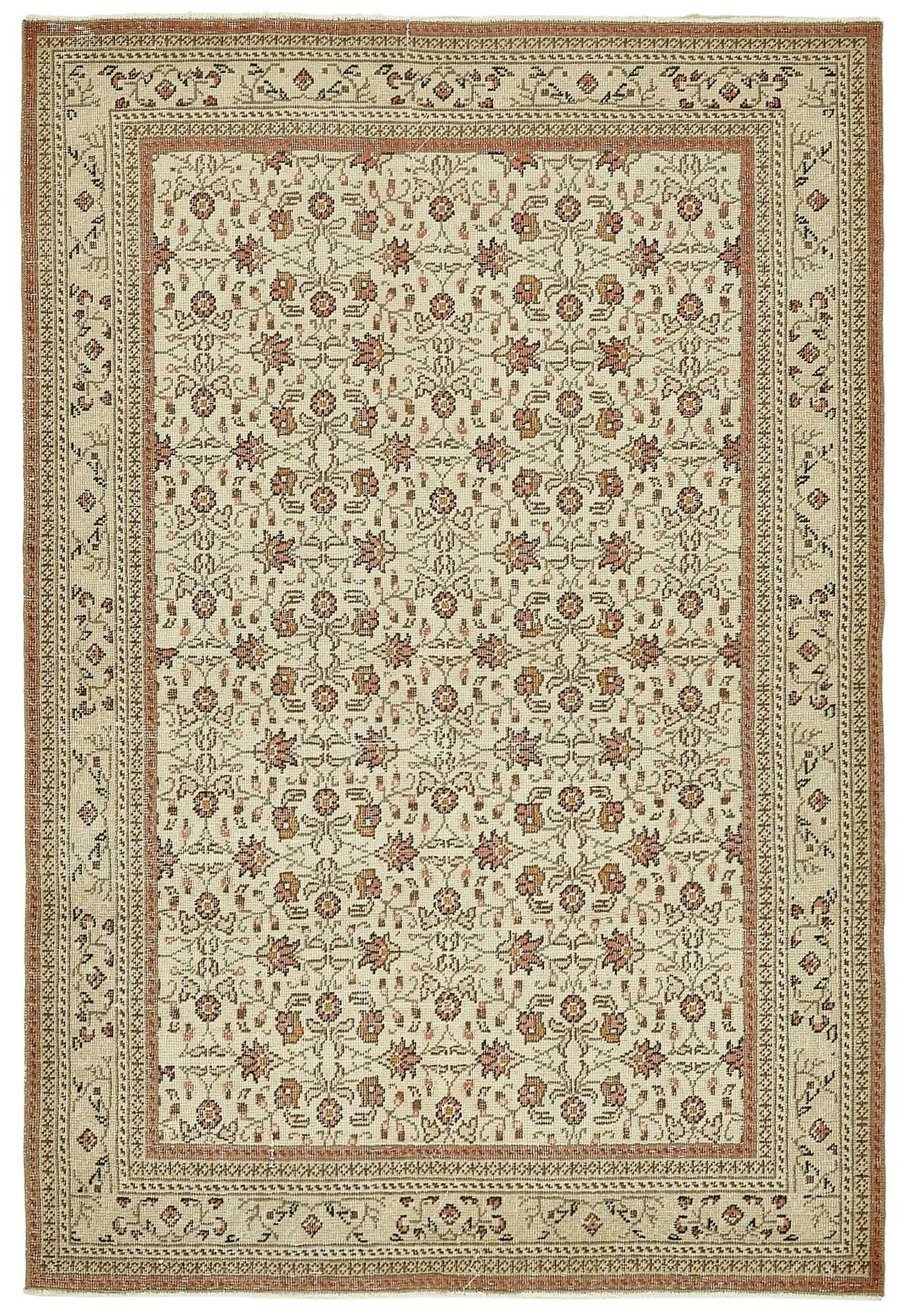 Turkish Vintage Anatolian Rug 116 cm x 175 cm