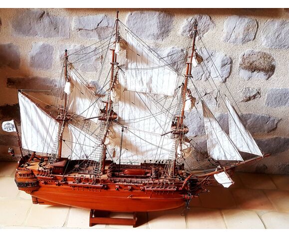 Large wooden boat model | Selency