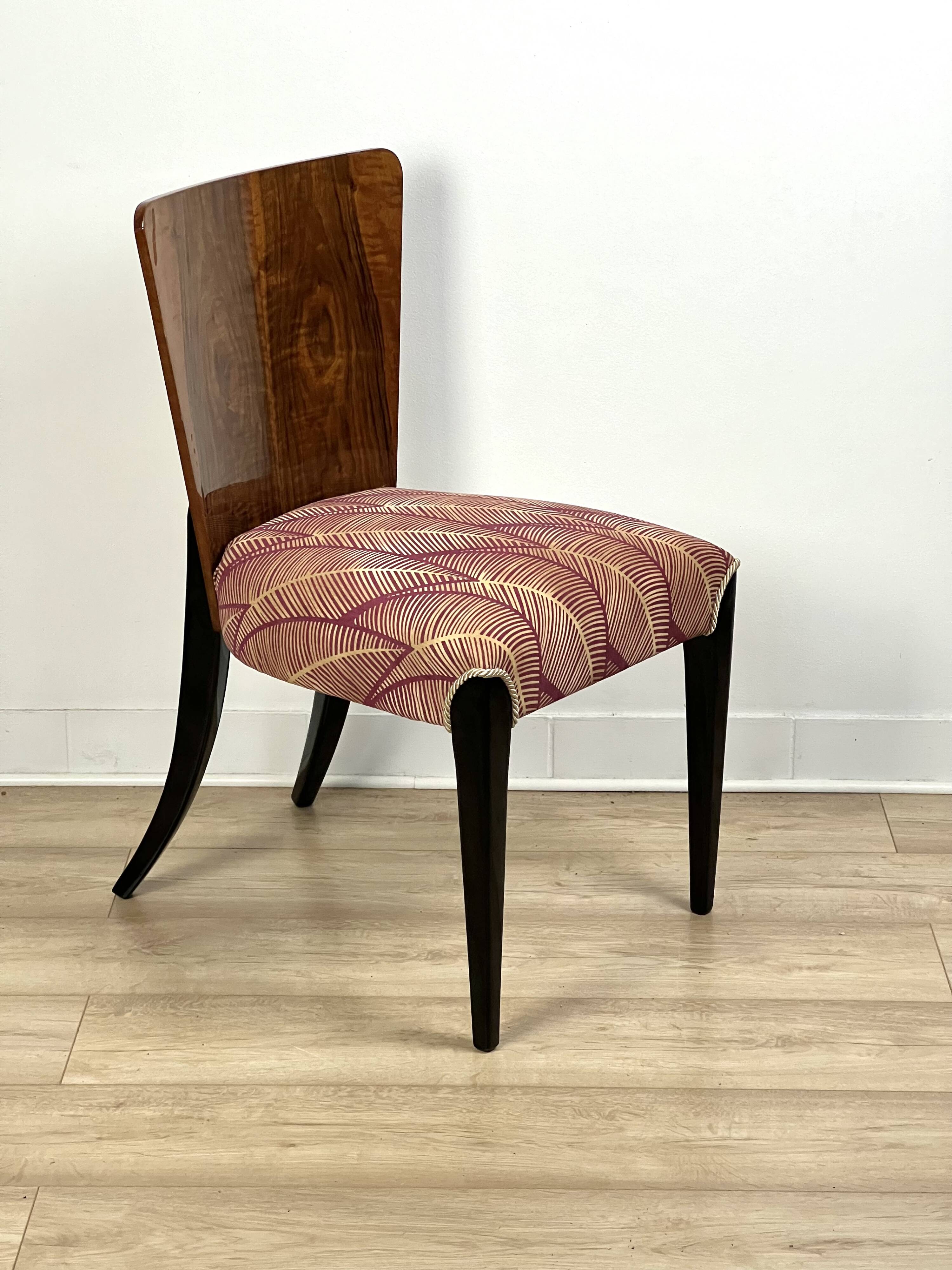 Replica of the Art Deco H-214 Chair by Jindřich Halabala