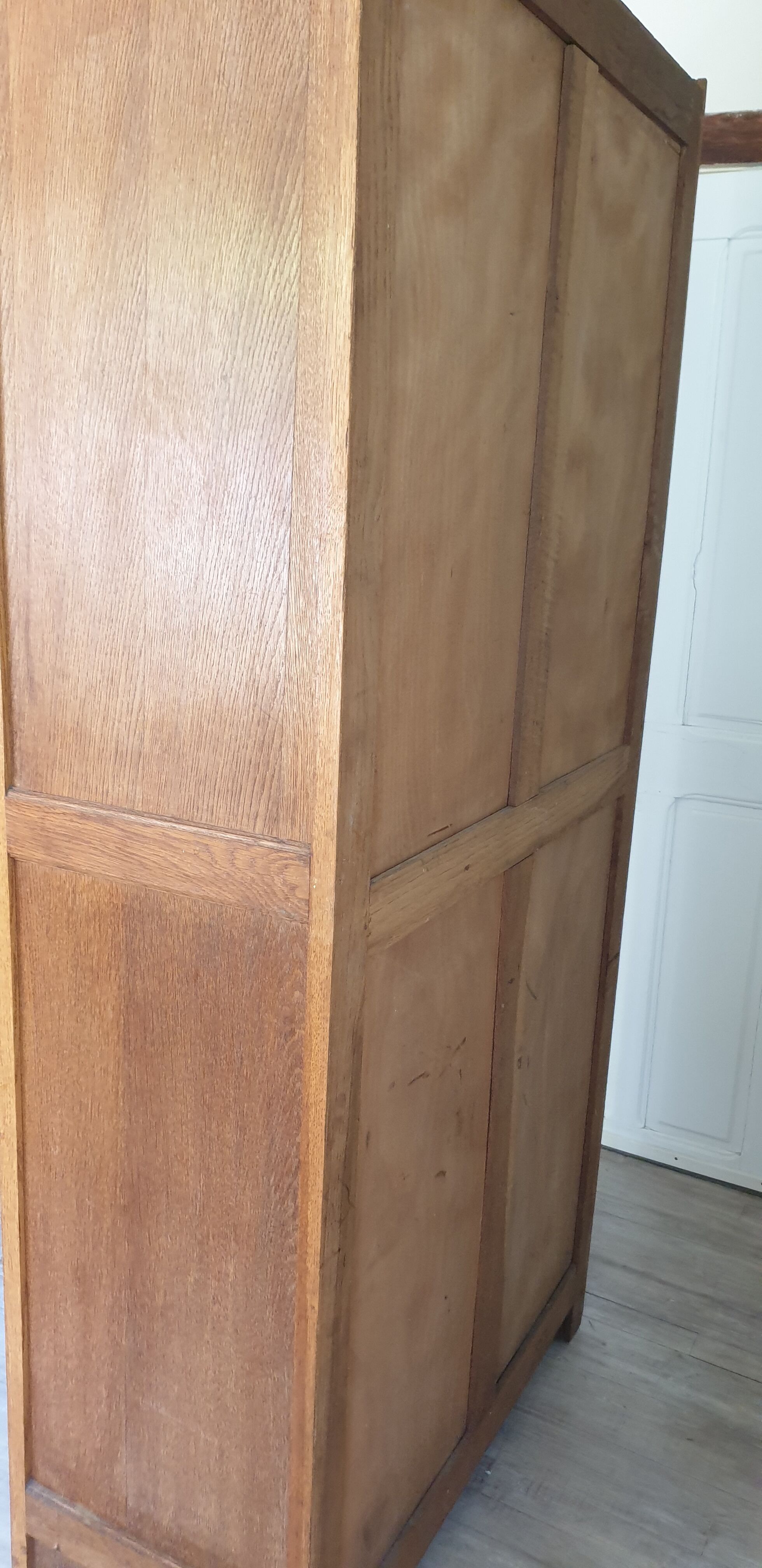 Art deco Parisian wardrobe