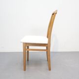 Vintage eetkamerstoelen met nieuwe stoffering in Boucle