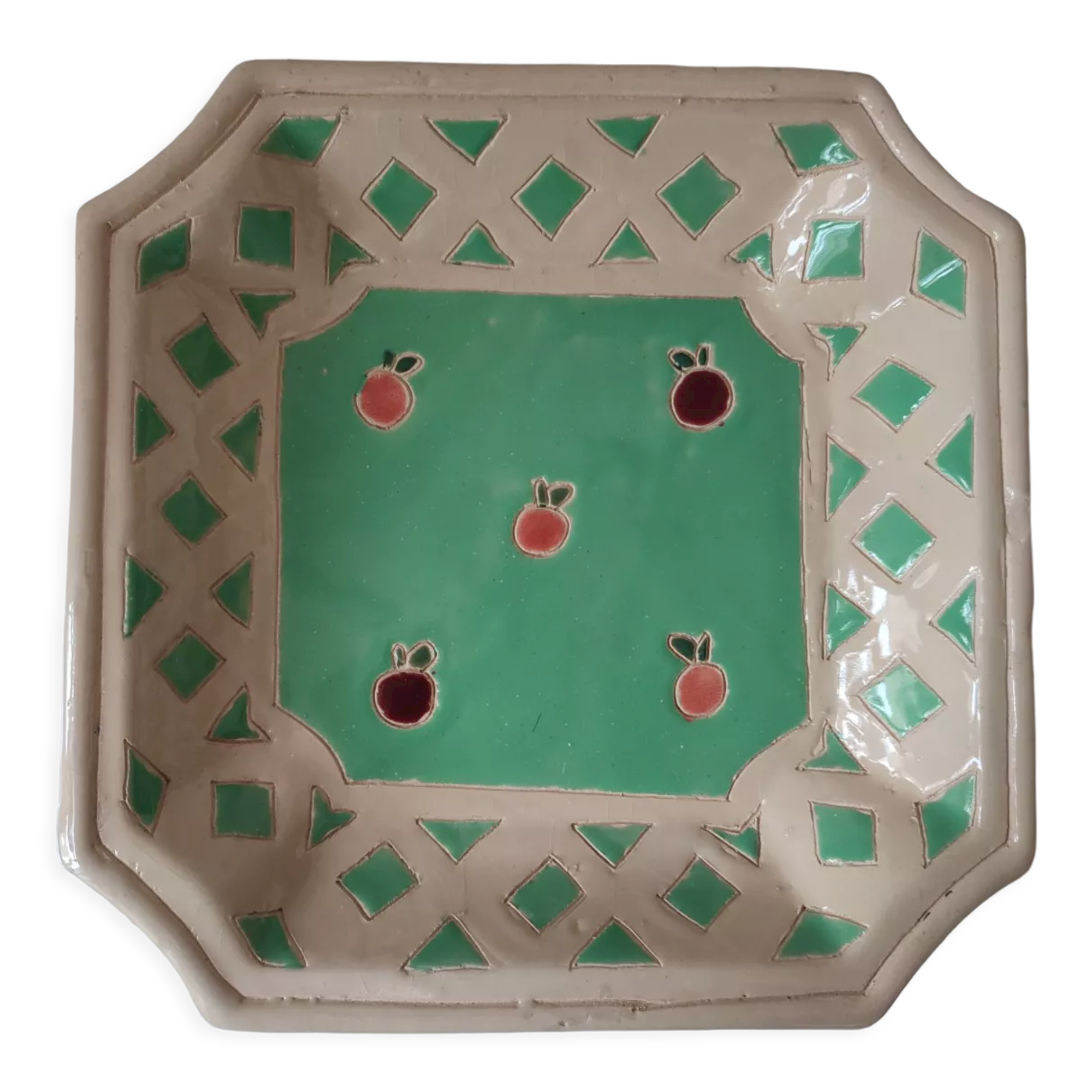 Hollow ceramic dish