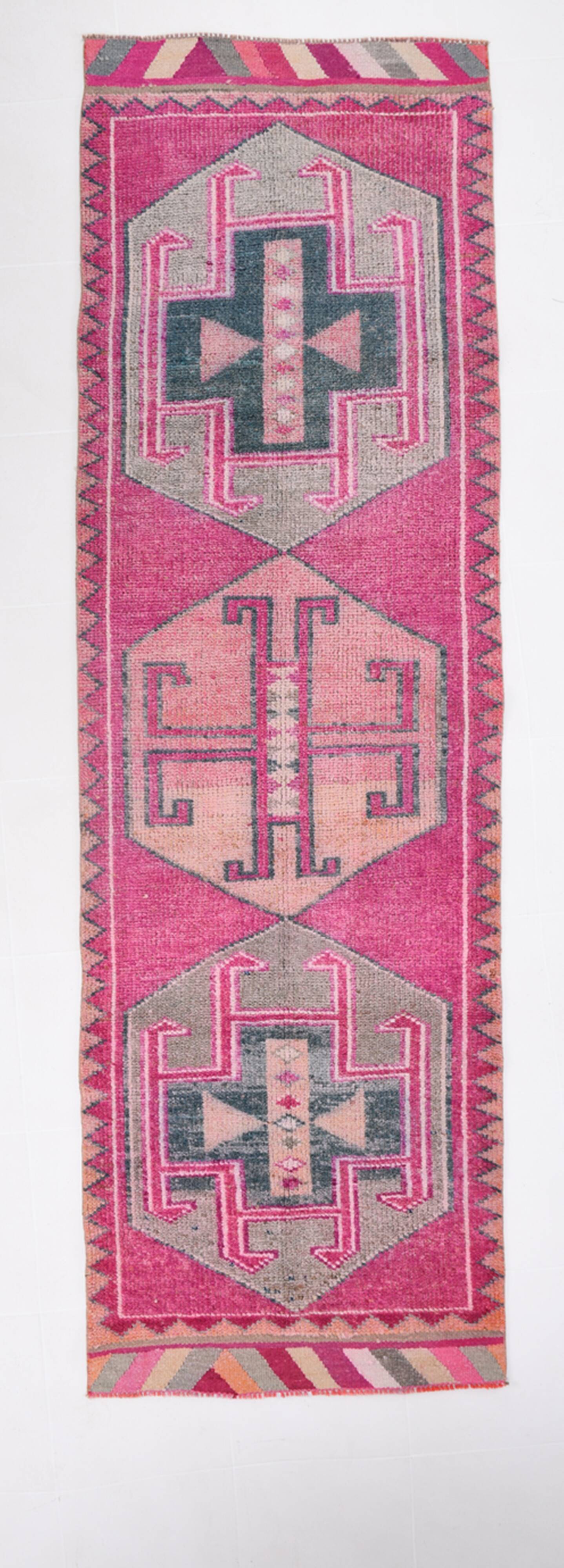 Pink Salmon Oriental Oushak Runner Rug, 96x318Cm
