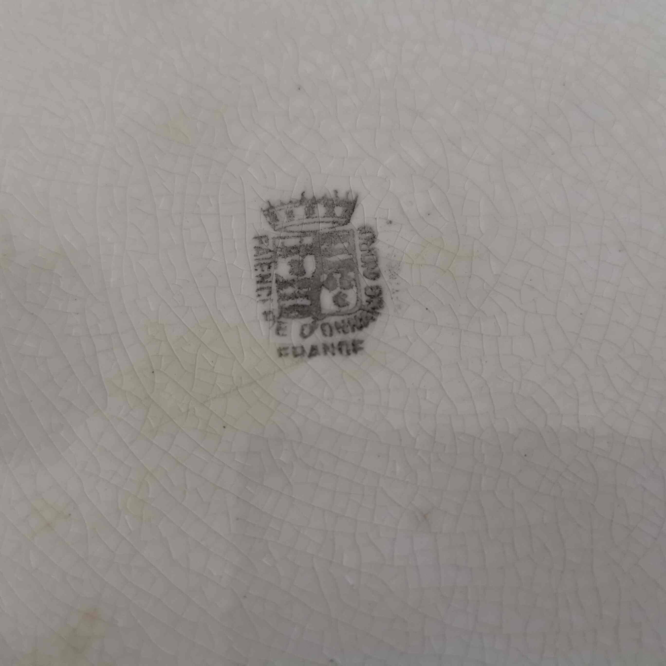 2 Moss Roses flat plates