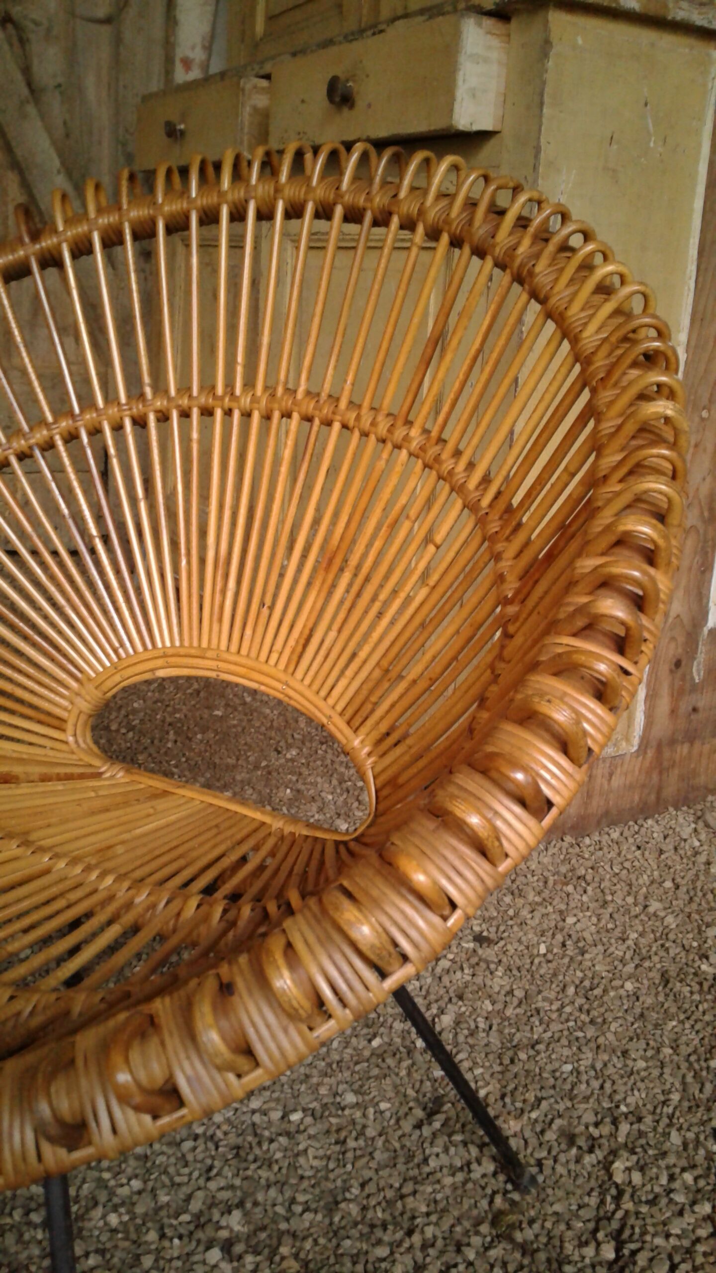 Fauteuil en rotin des années 50