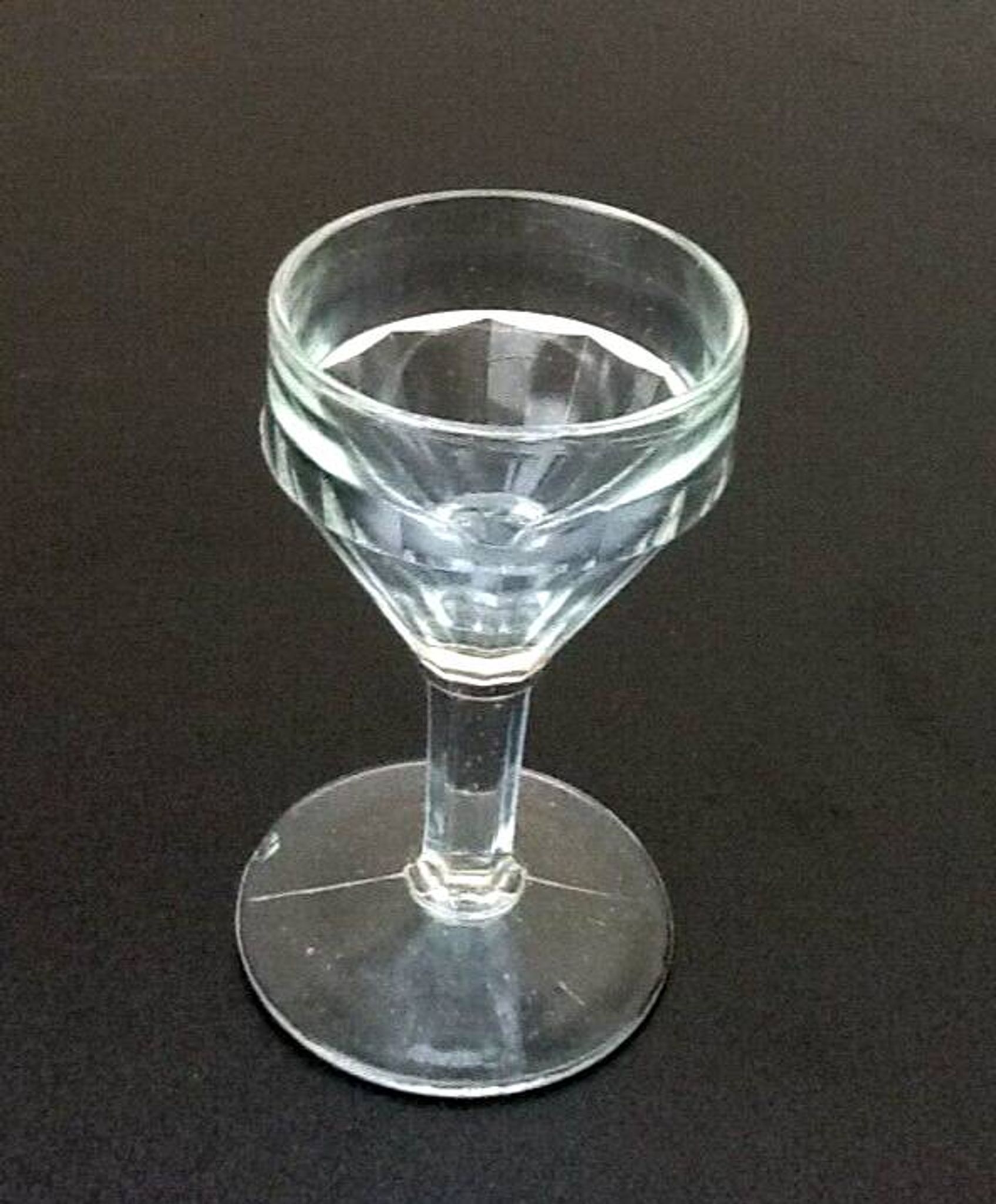 2 verres à pied bistrot verre transparent à facettes