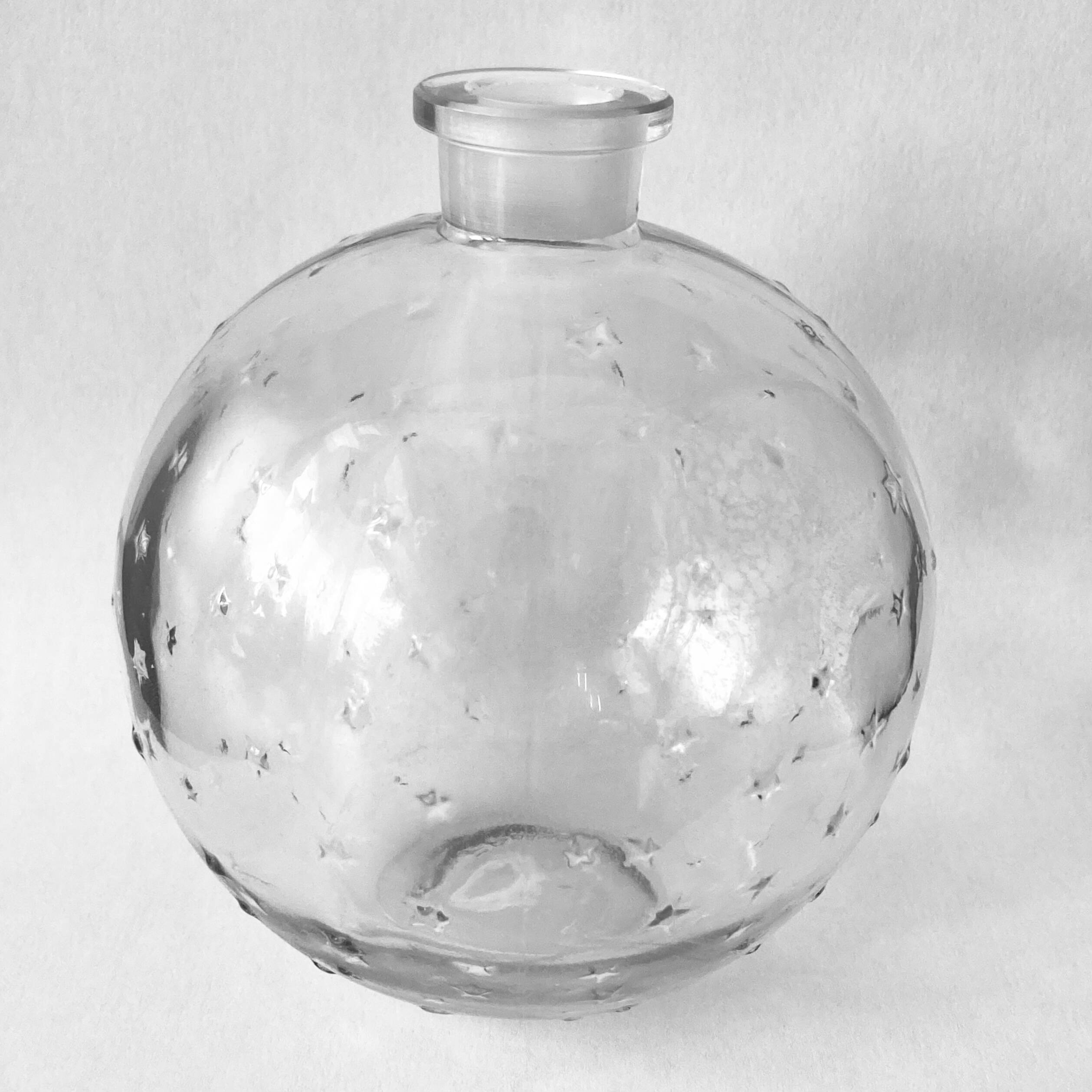 Lalique soliflore ball vase in colorless molded glass with light relief decoration of a seedling of stars