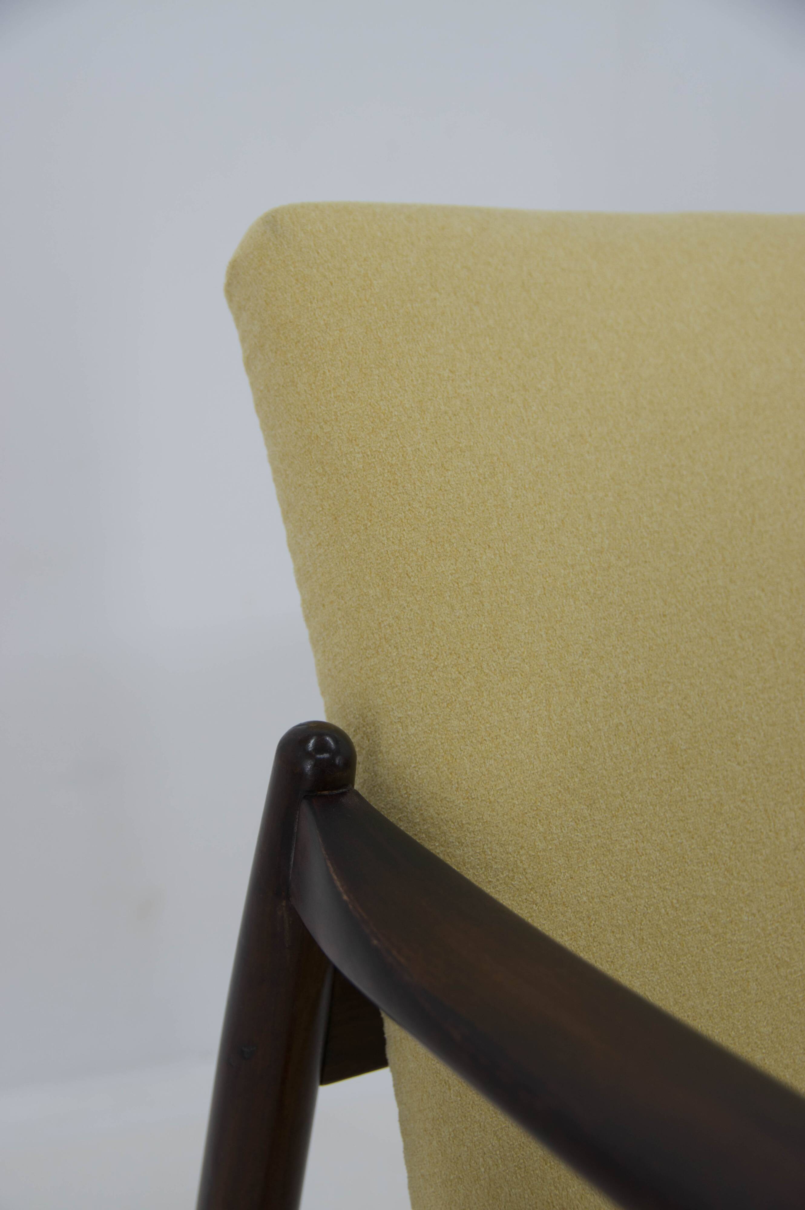 1960s edmund homa model gfm 64 beech armchair, restored