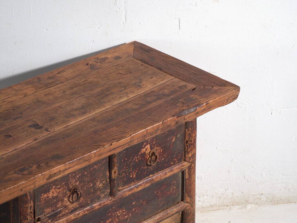 Antique Chinese console with three drawers and dark patina – China, circa 1900