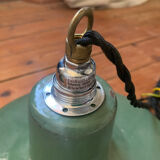 Green metal workshop pendant lamp