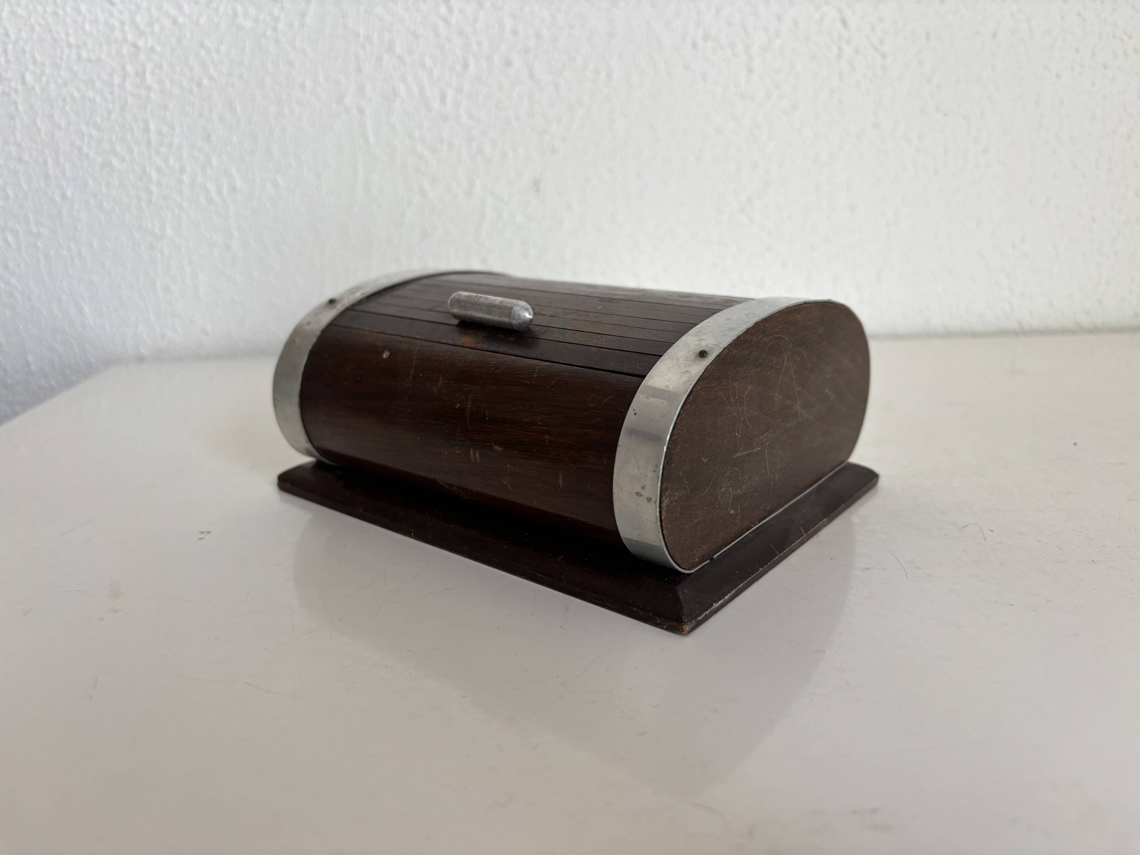 Vintage 1960 cigarette holder, wooden and gold metal dispenser - 16 x 13 cm