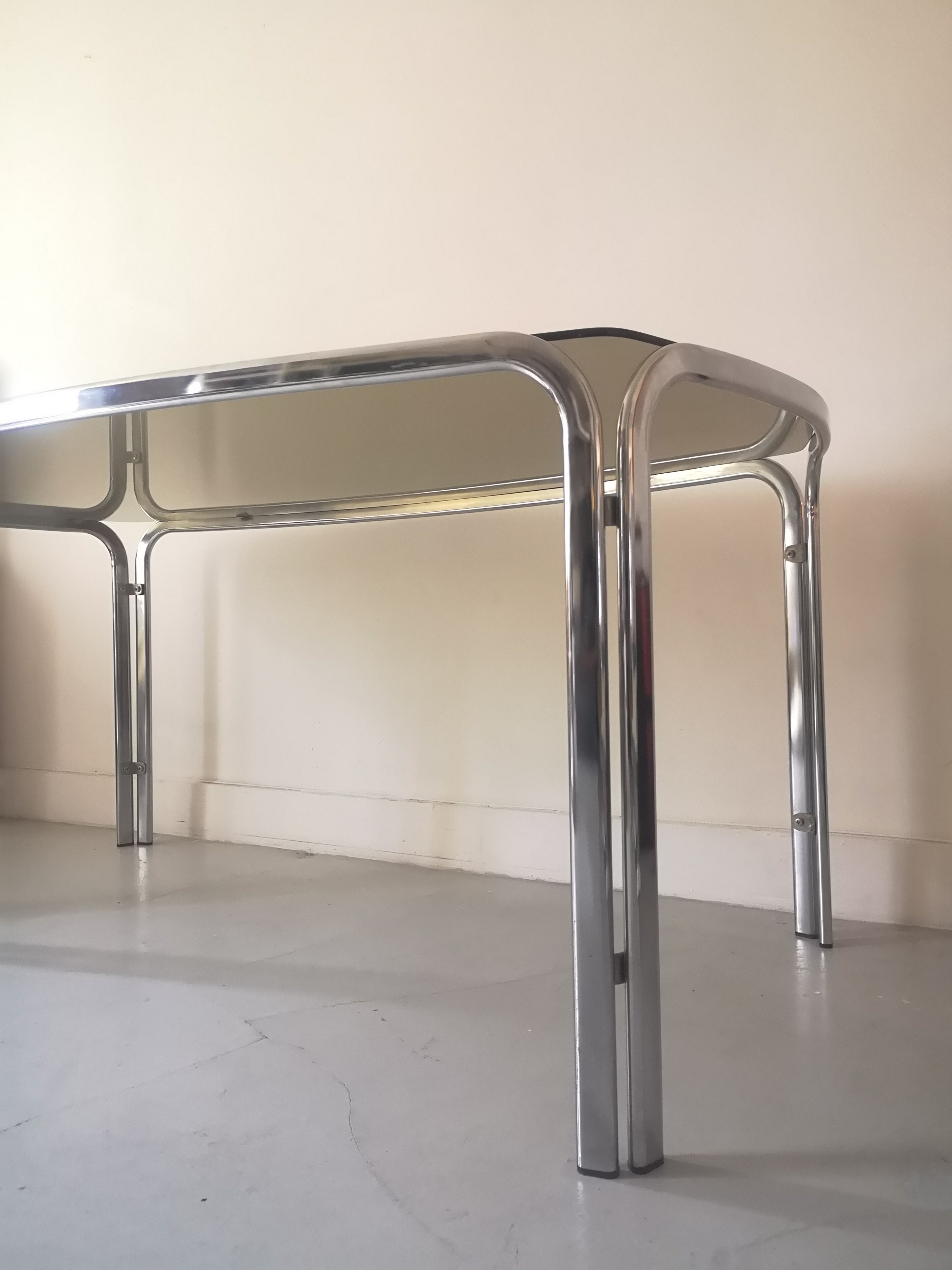 Dining table in chrome smoked glass, design 1970