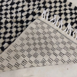 Handmade moroccan berber carpet 158 x 93 cm