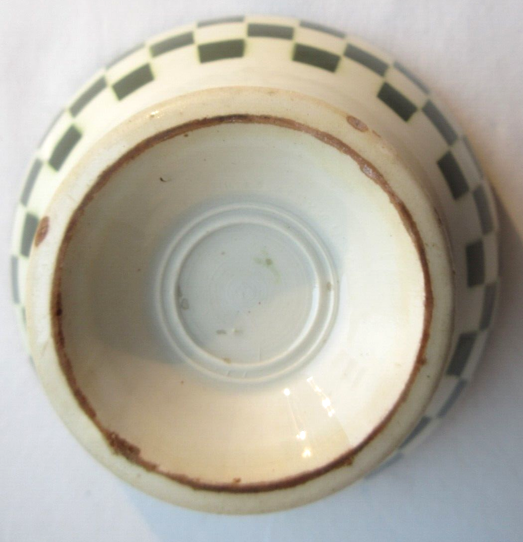 Old Art Deco bowl, green checkerboard décor, Badonviller
