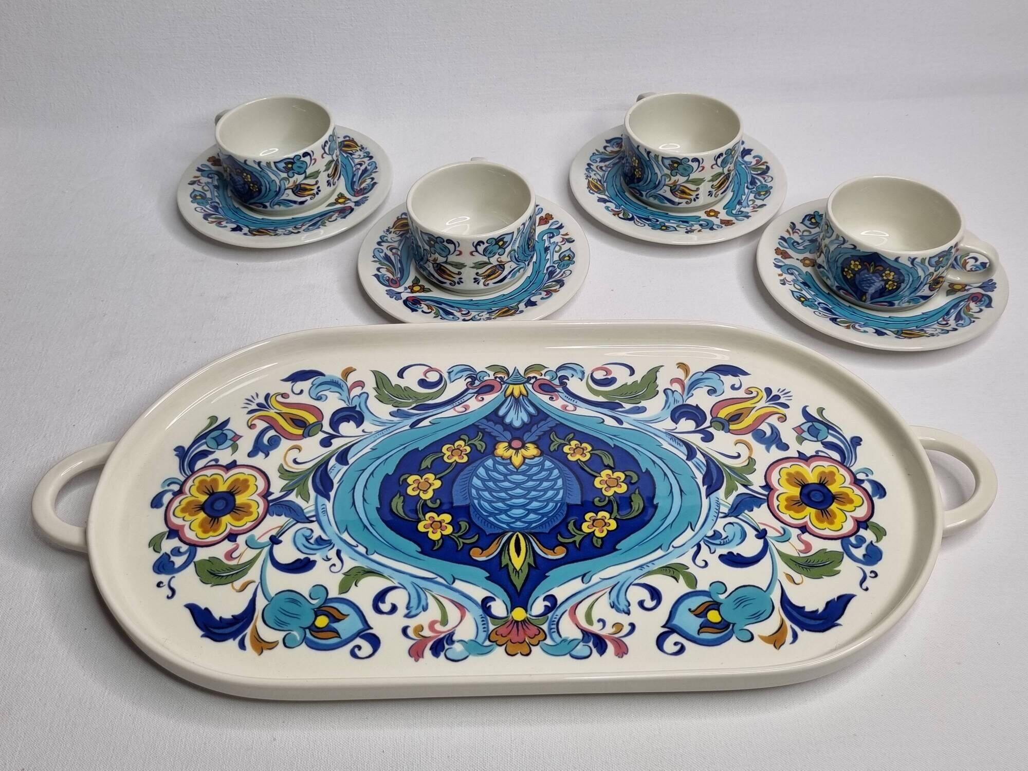 Coffee service, four cups and a tray, Izmir, Villeroy and Boch, 1970s