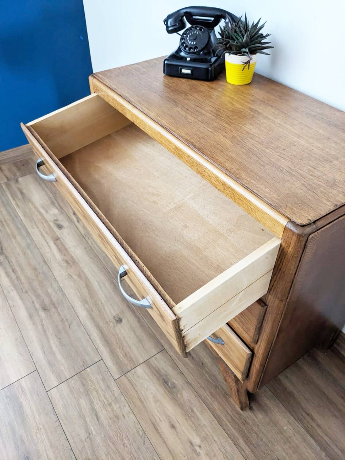 Vintage chest of drawers from the 50s
