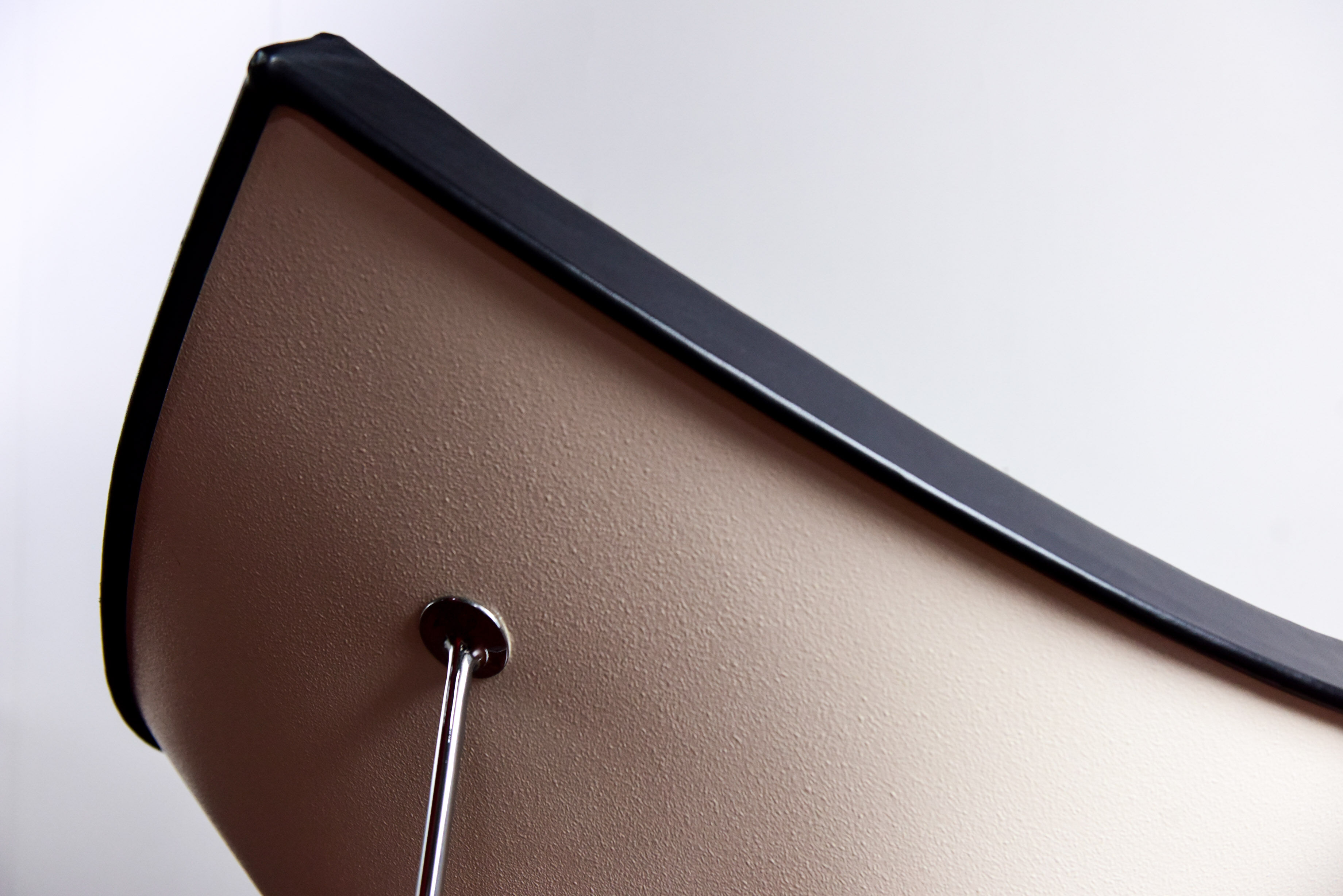 Coconut chair designed by George Nelson