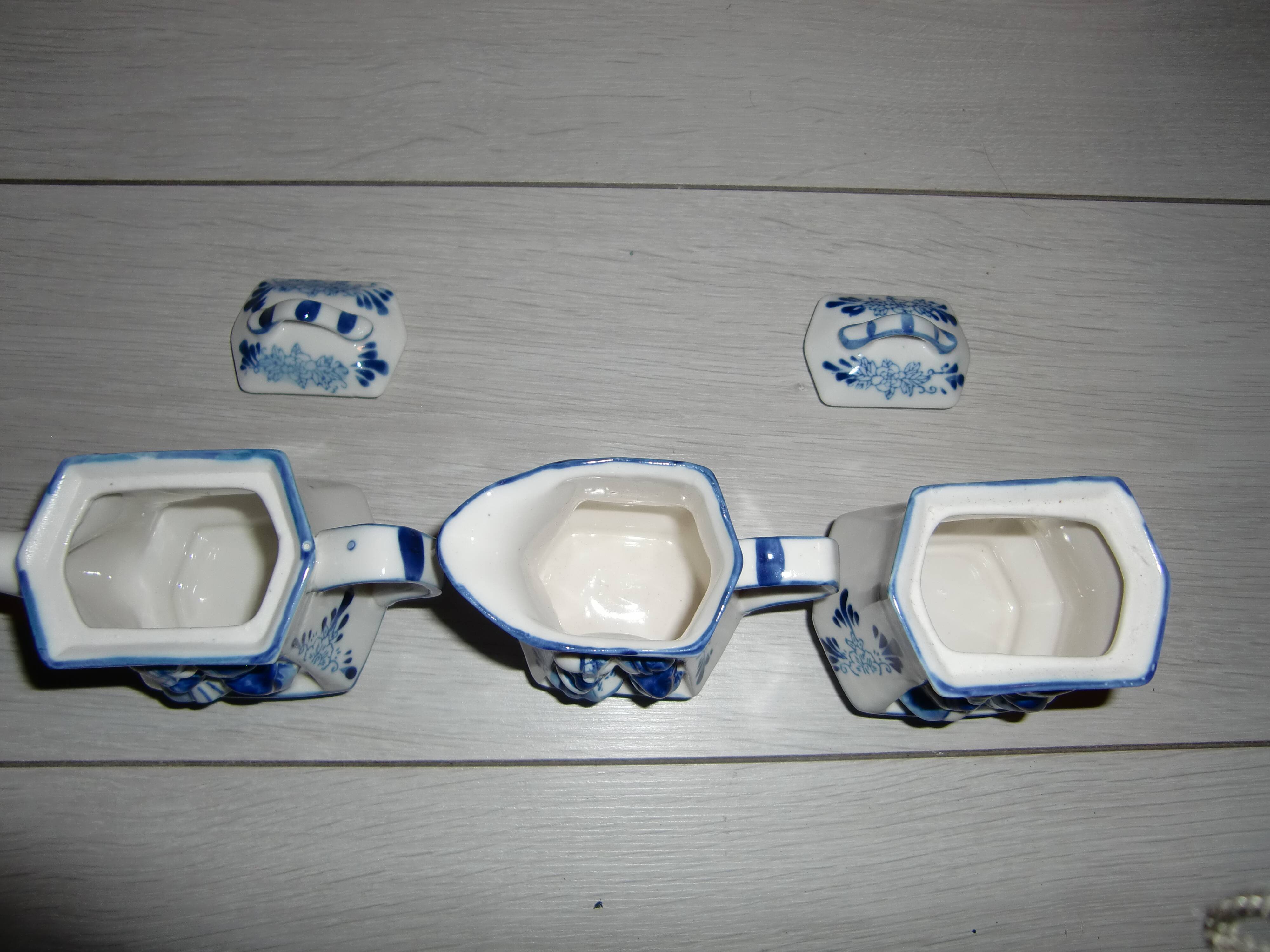 Petit service "Jouons à la dinette!"