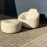 Ligne Roset Pumpkin 1-seater + pouf in beige leather by Pierre Paulin