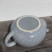 Théière 1980 grise et blanche moucheté