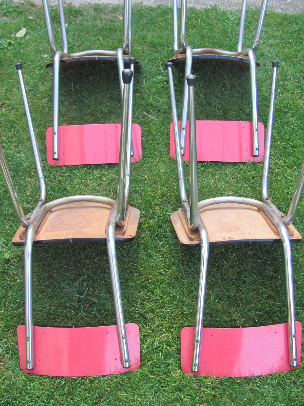 Set 4 chairs red formica
