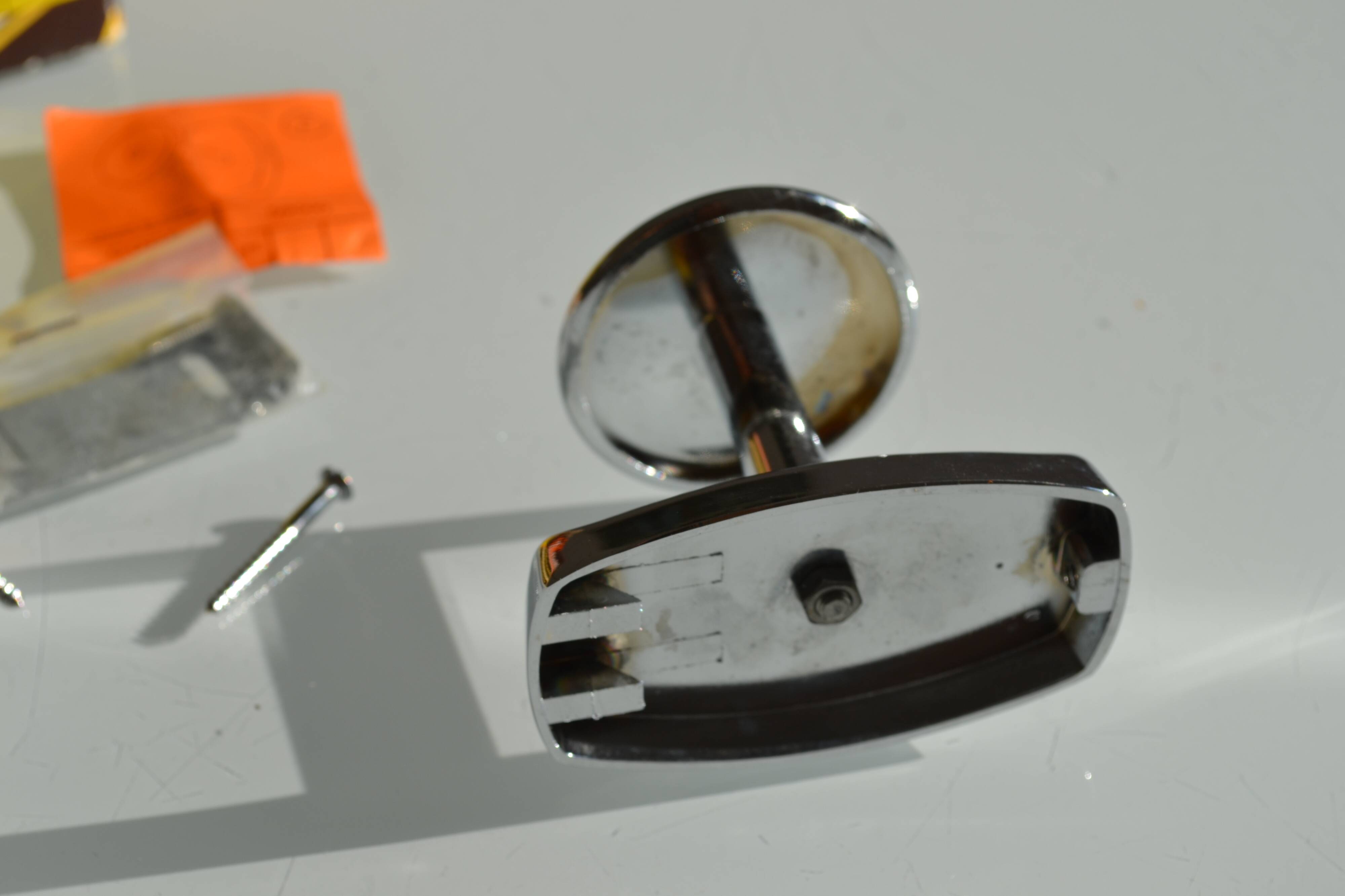 Vintage 80's chrome metal wall coat rack with 1 hook