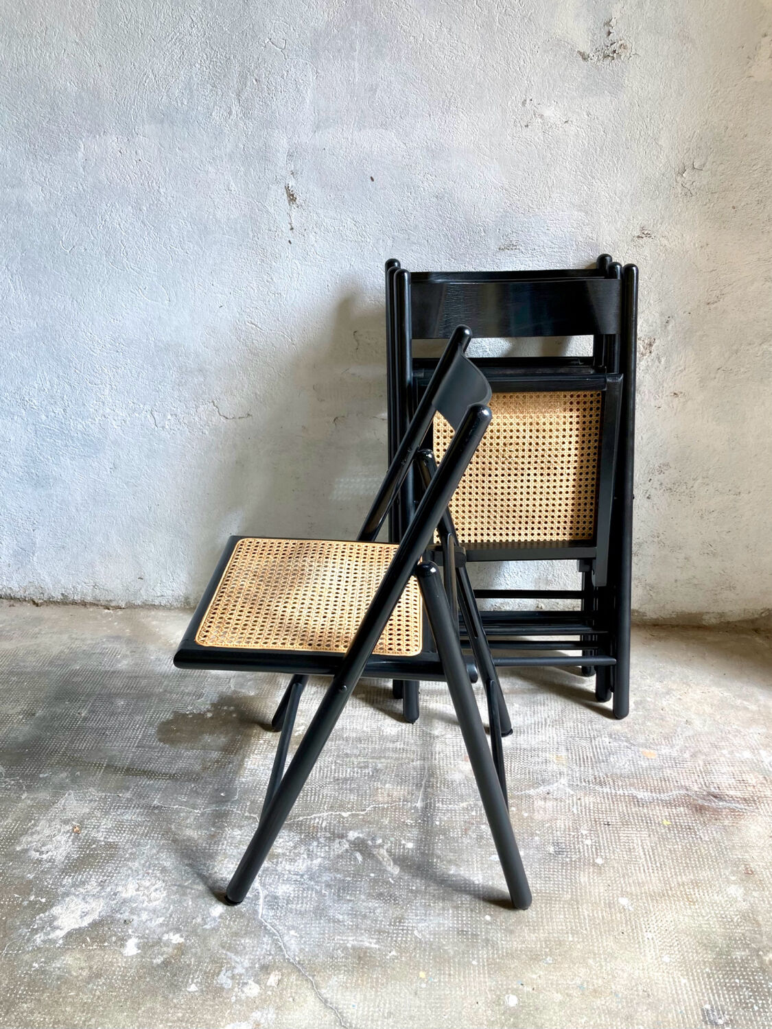 Lot de 6 chaises en bois massif et cannage L61 cm - BISTROT