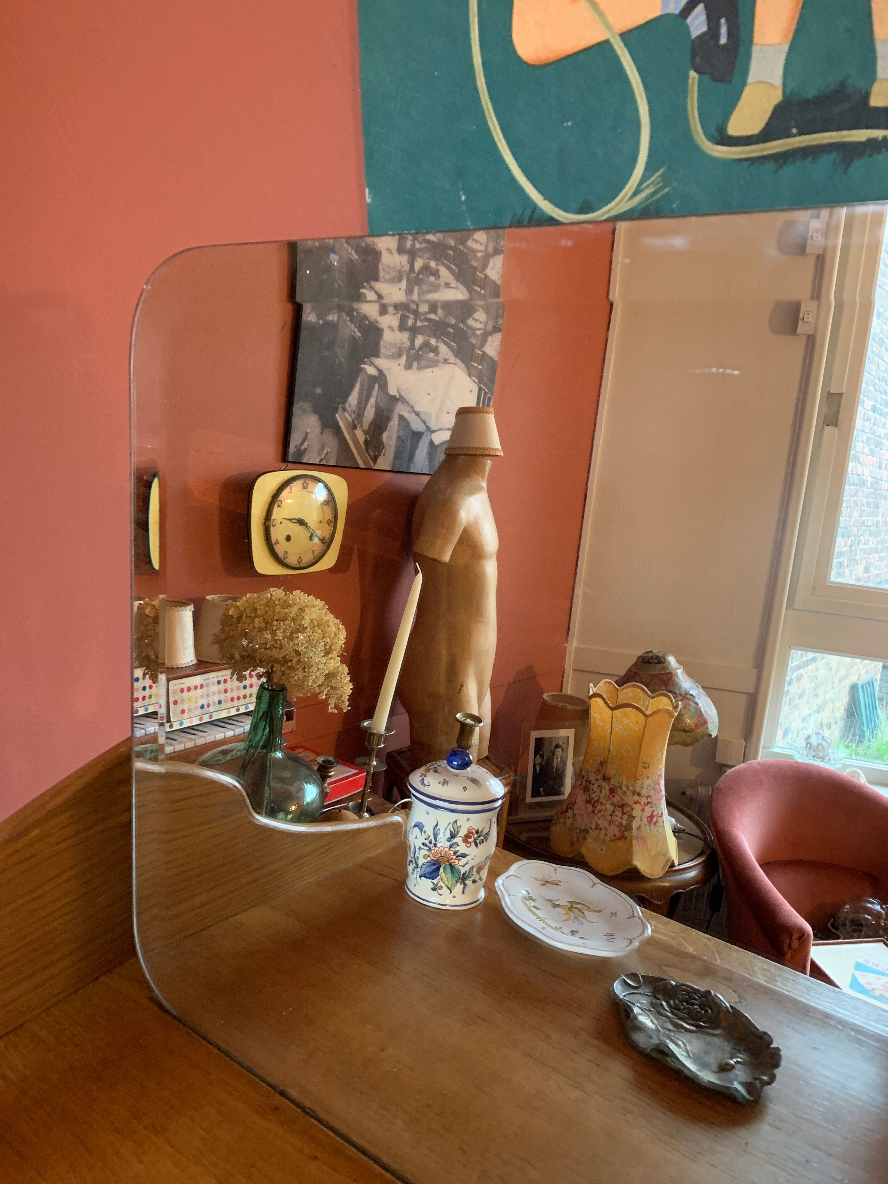 Bevelled mirror - 69x48cm