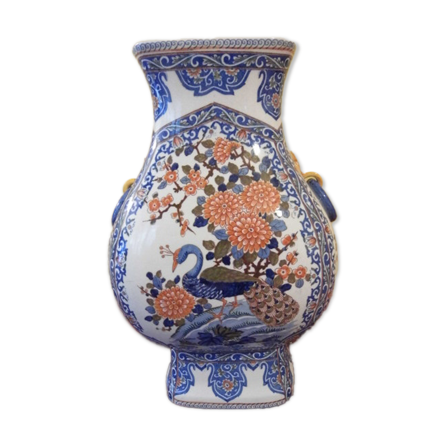Vase, pottery vase in Gien earthenware, antique Gien.