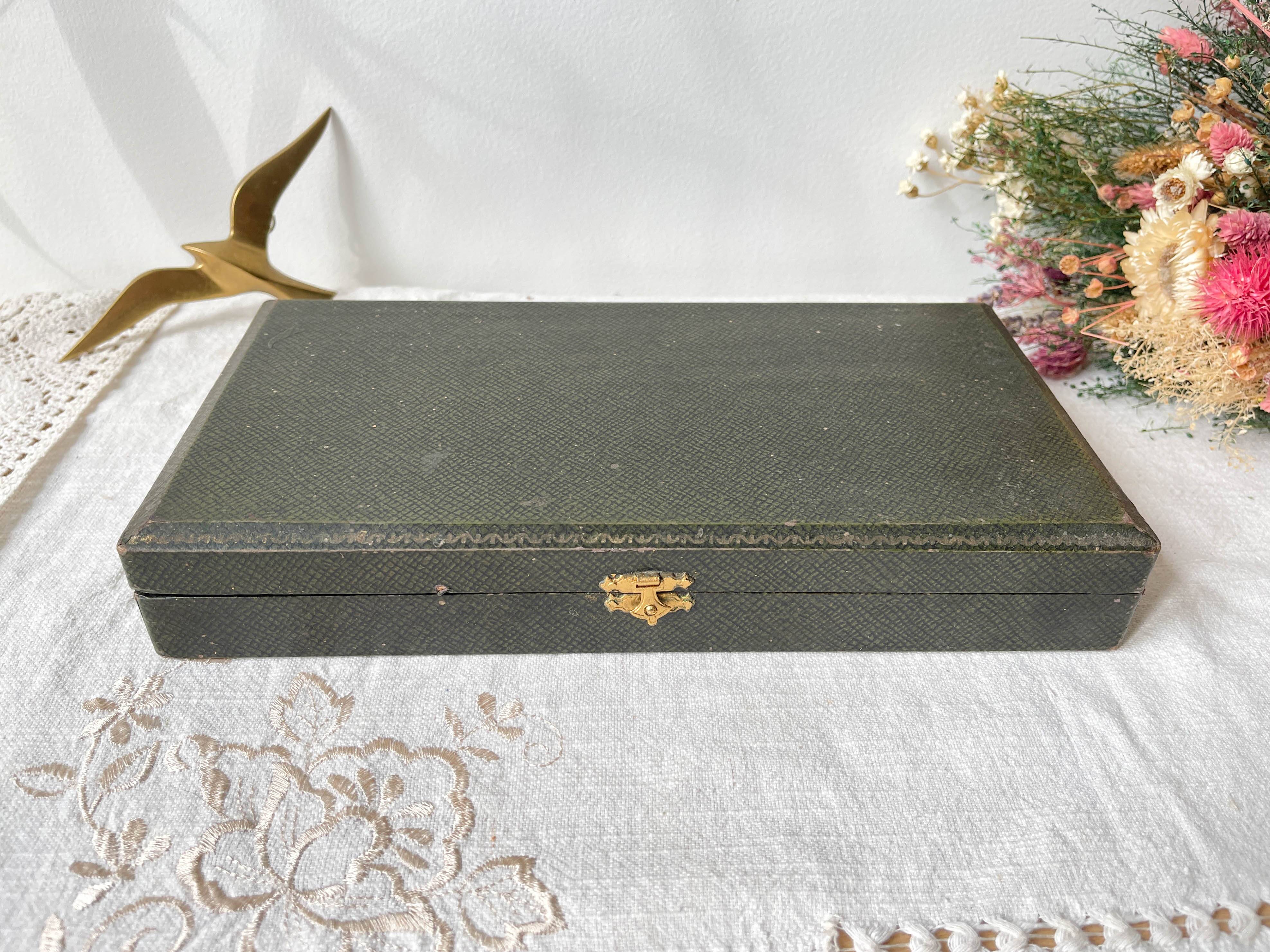 12 couteaux vintage bakélite Inox Pradel