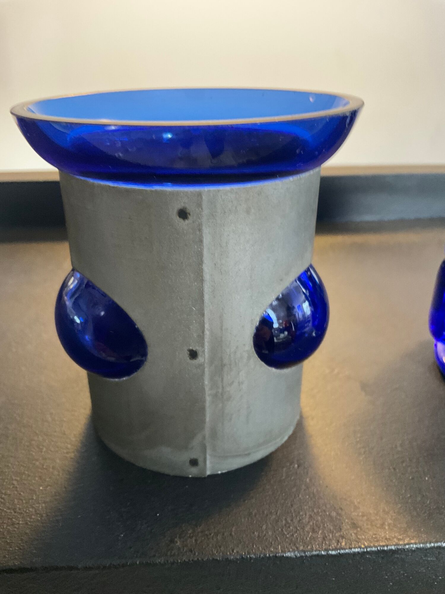 Duo of Art Deco candlesticks in blue glass paste