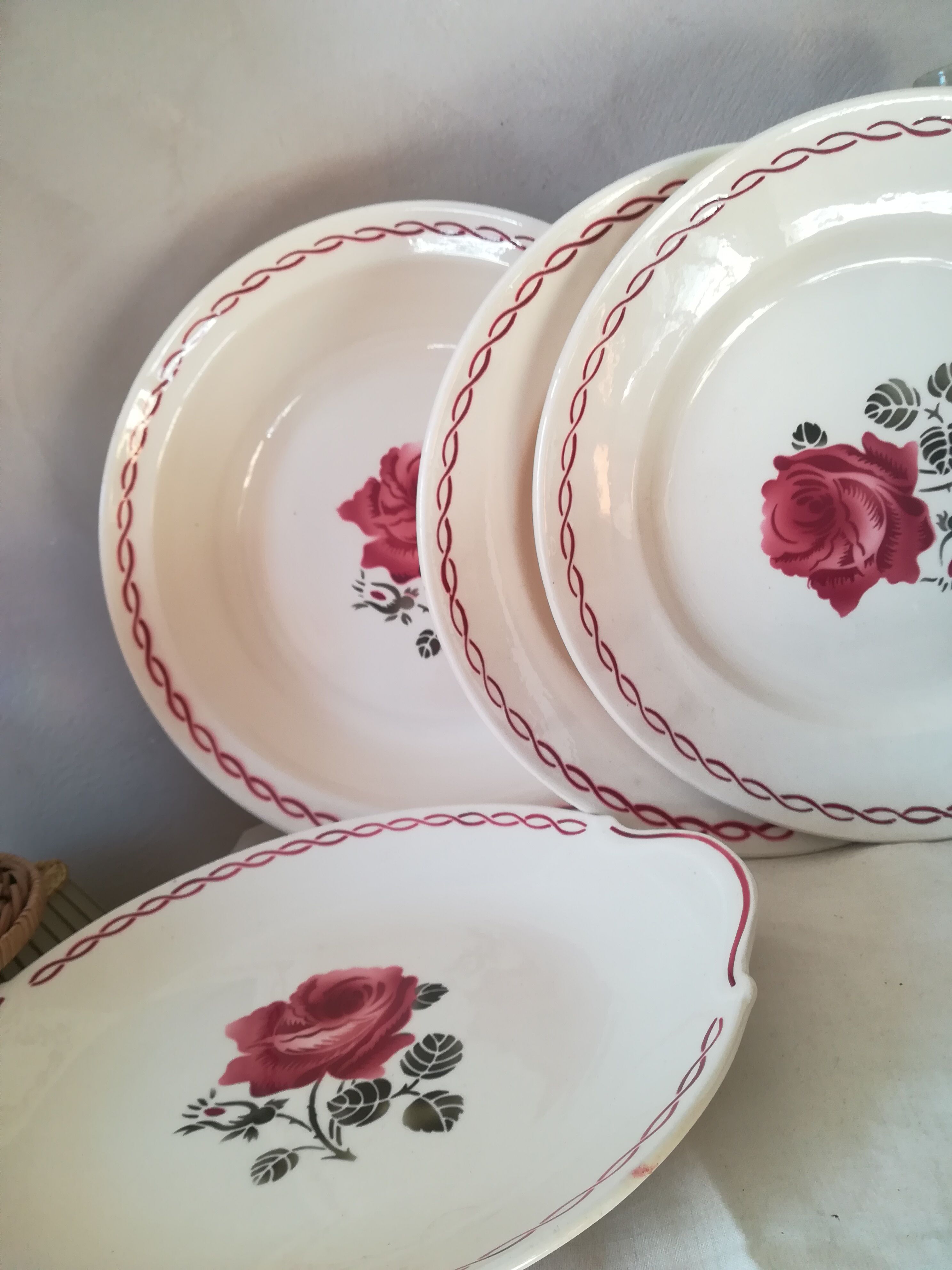 5 iron earth dishes