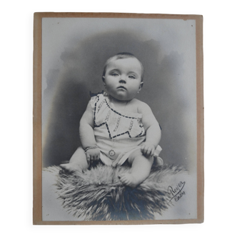 Photo ancienne enfant bébé