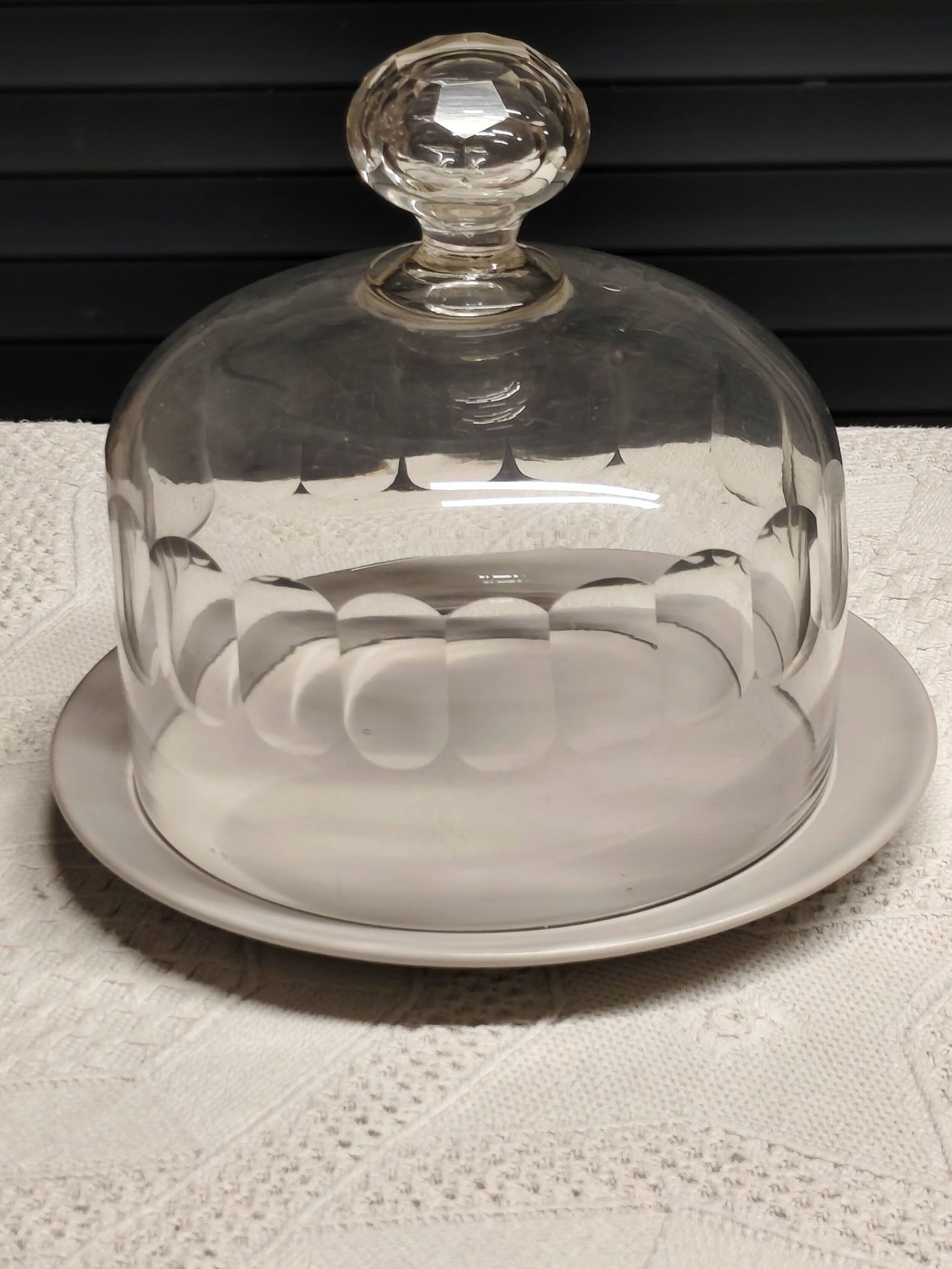 Cloche a fromages en cristal
