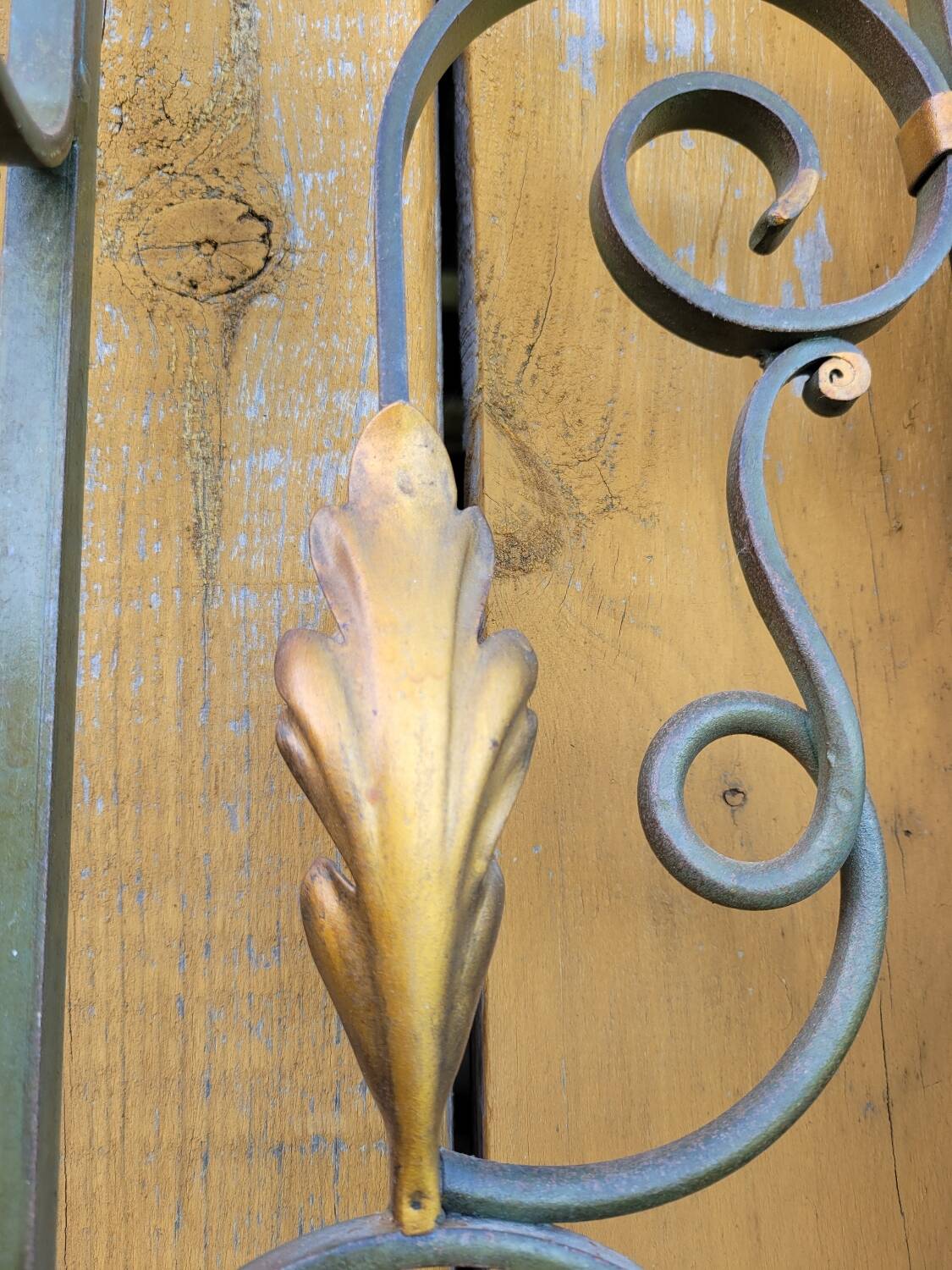 Art Deco 1930s wrought iron coat rack and hat stand