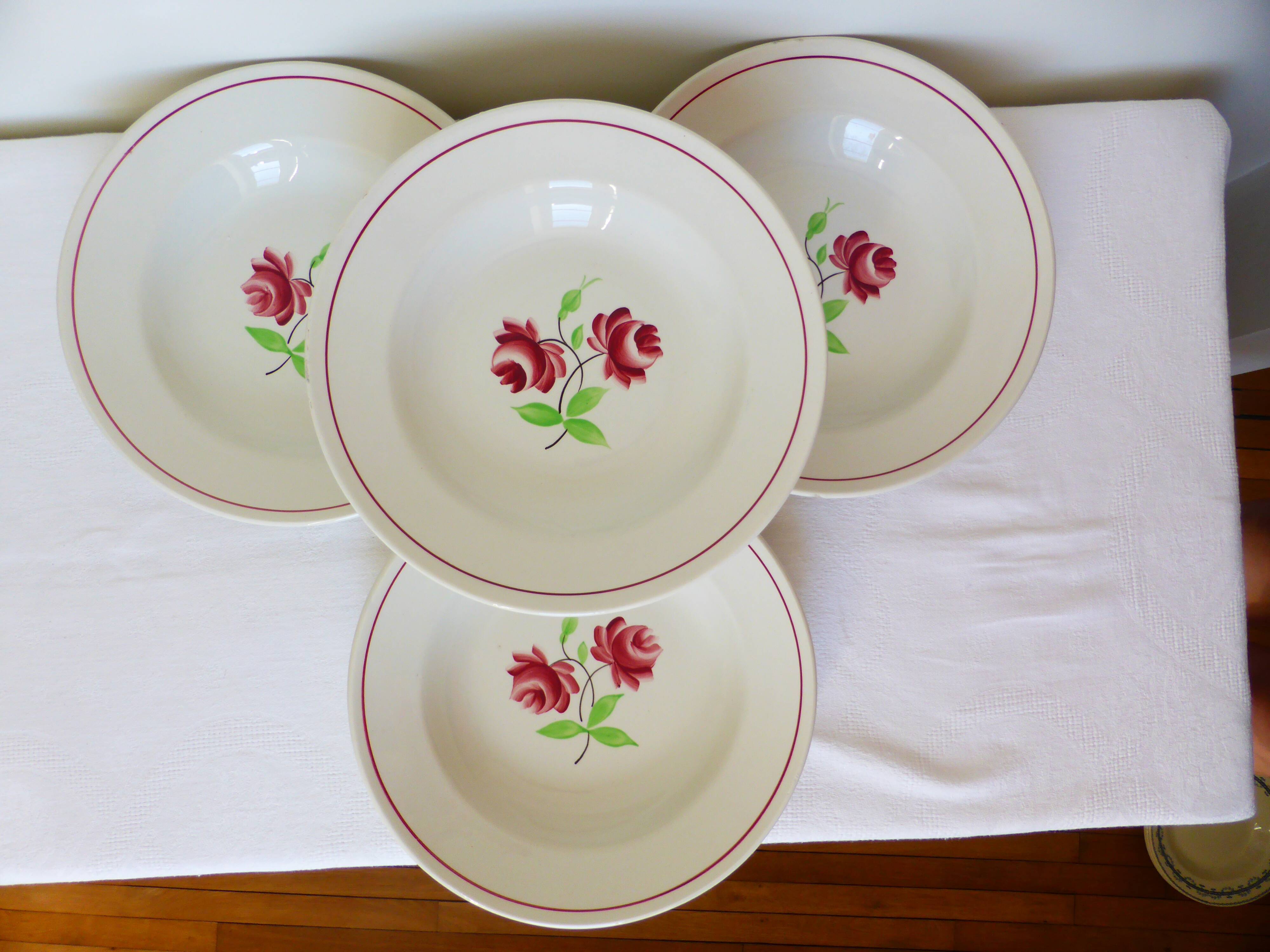 4 assiettes creuses K et G Luneville modèle Rose Mai 2106209