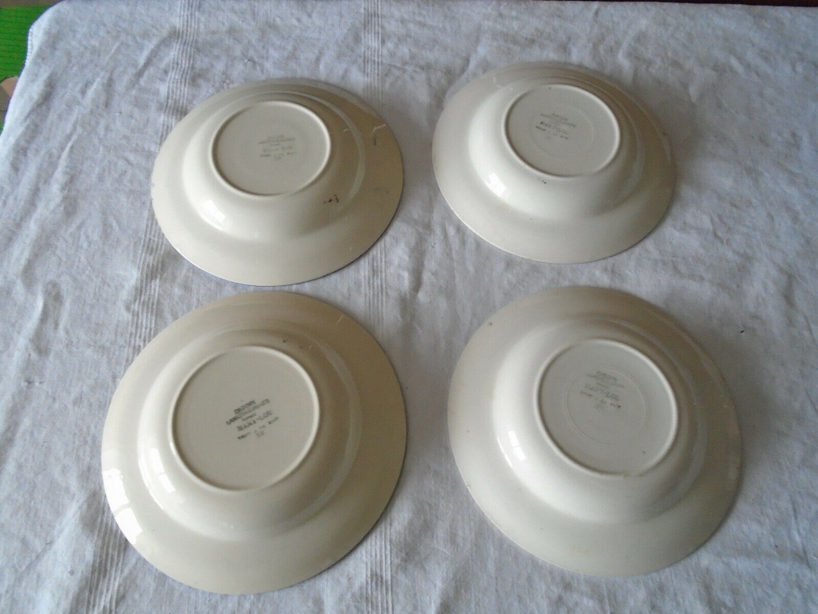 4 assiettes Mary Lou