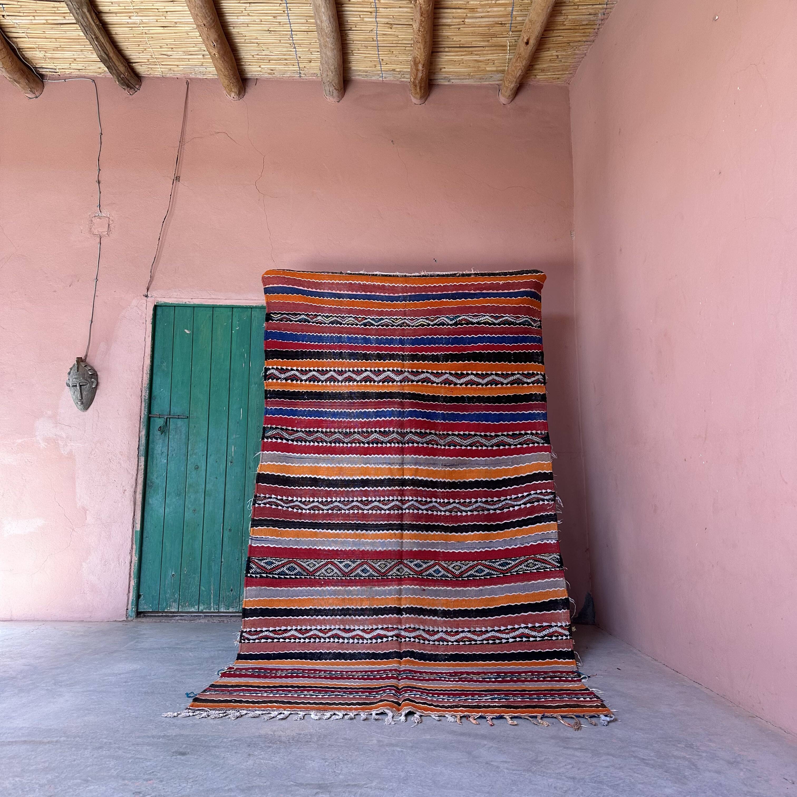 Moroccan kilim zayan rug - 280 x 152 cm