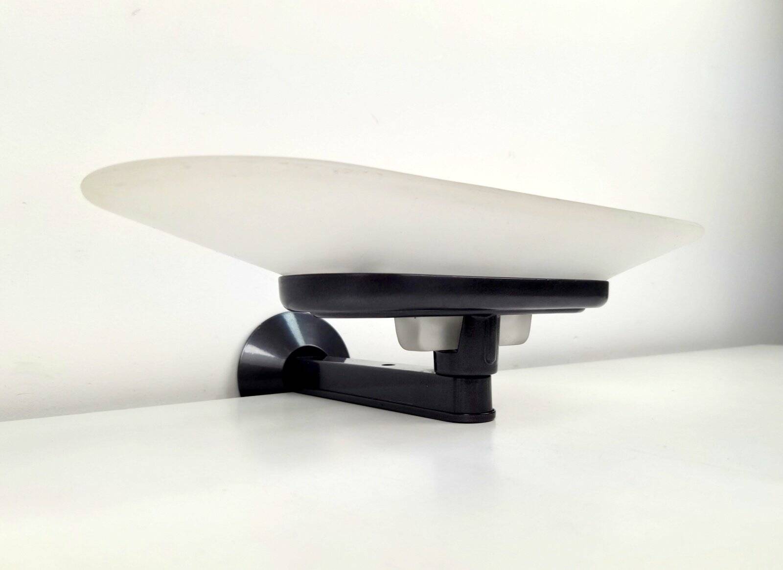 Jill Uplighter Wall Lamp by Perry King and Santiago Miranda for Arteluce, 1978