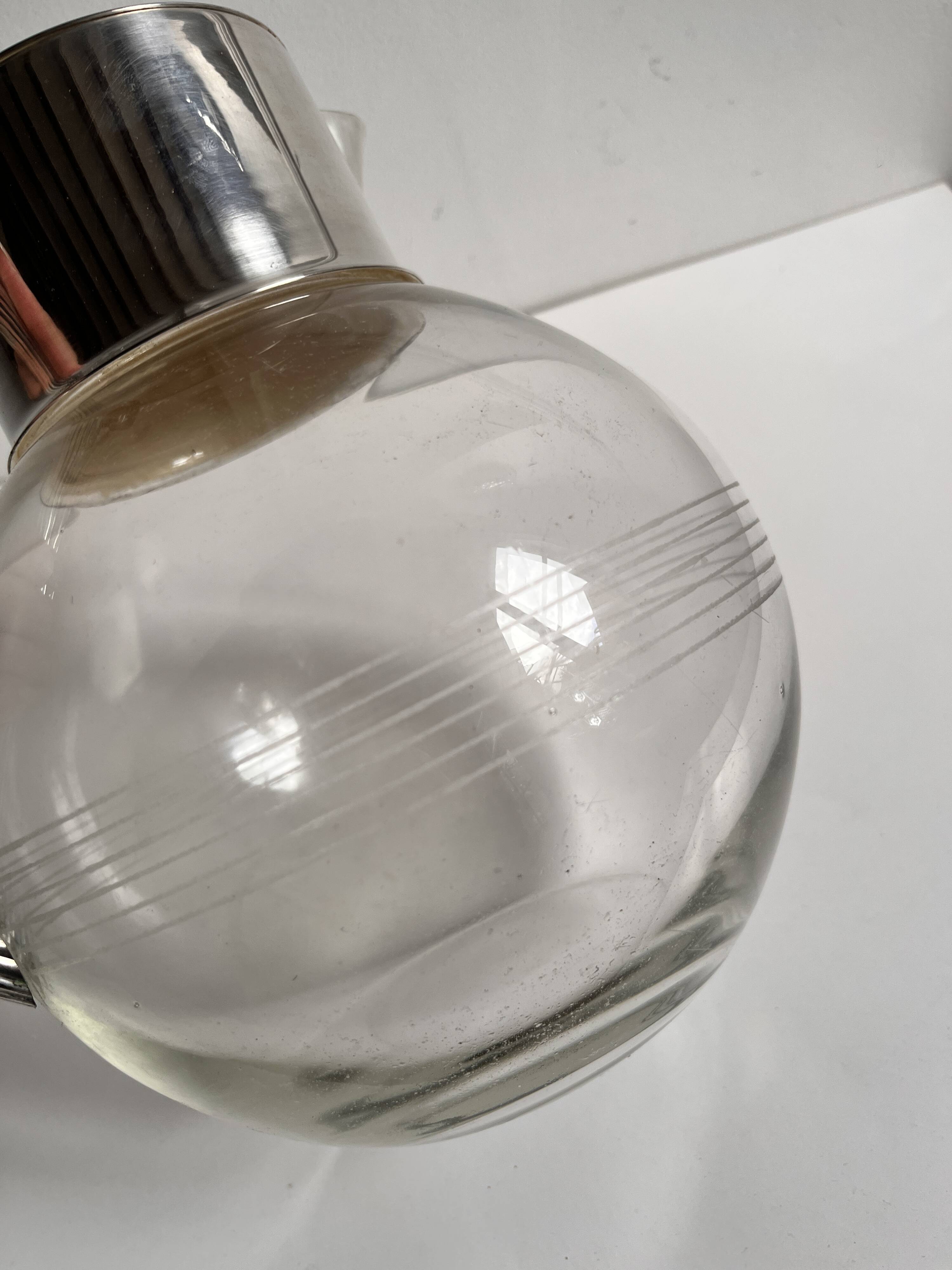 Carafe art déco