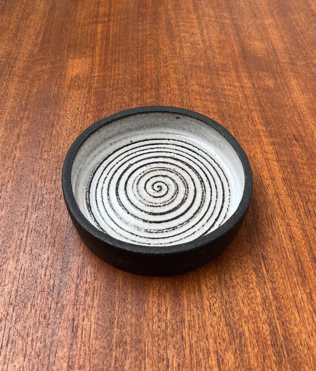 Studio pottery bowl from mid-century Danish Frank Keramik, 1960s.