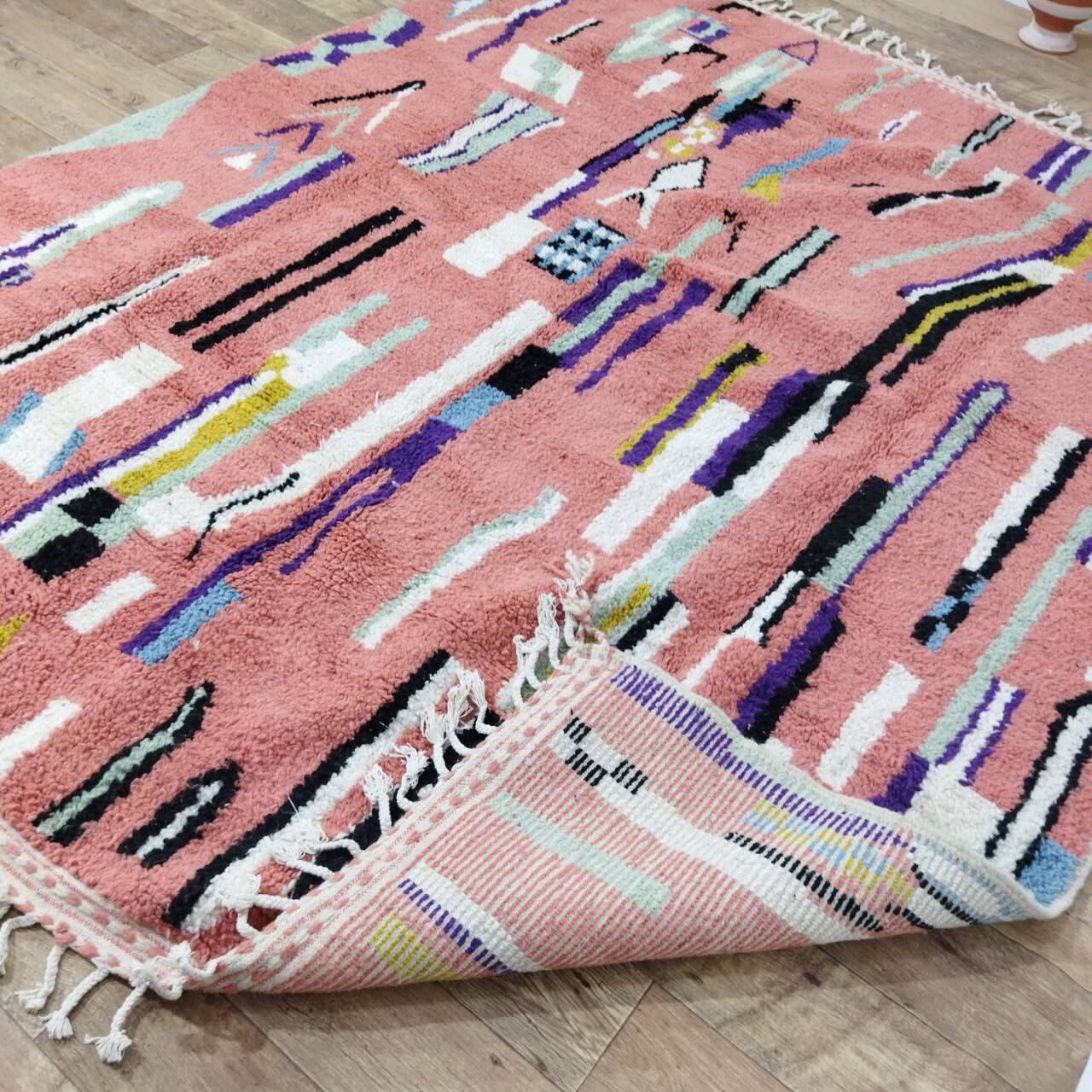 Handmade Moroccan Berber rug 290 X 237 CM