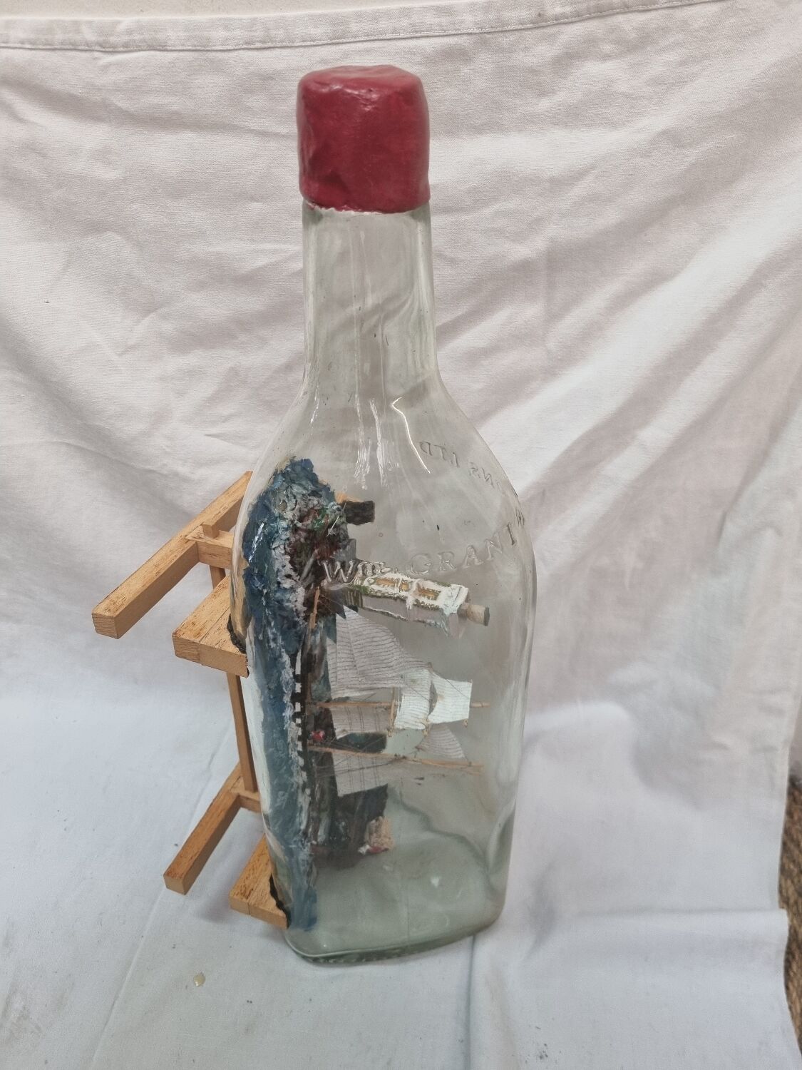 Model boat in bottle